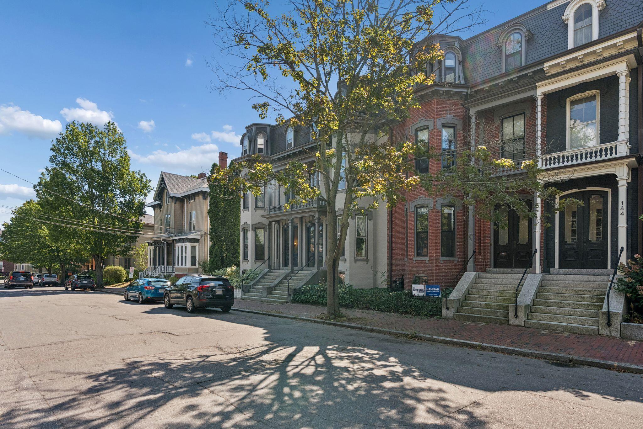 140 Pine Street 2
