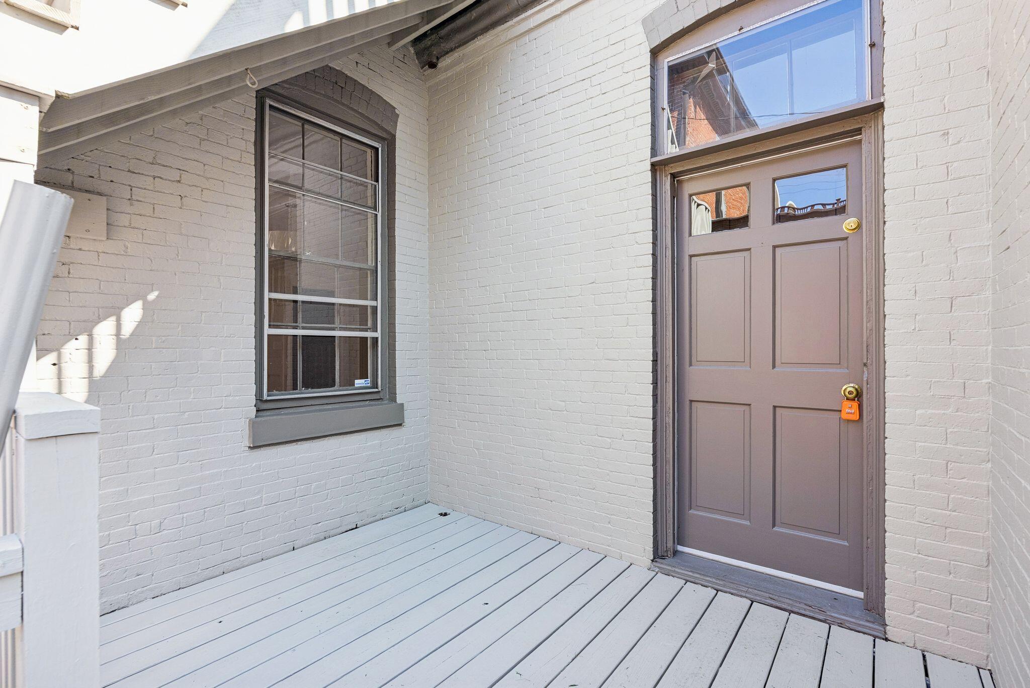 140 Pine Street 2