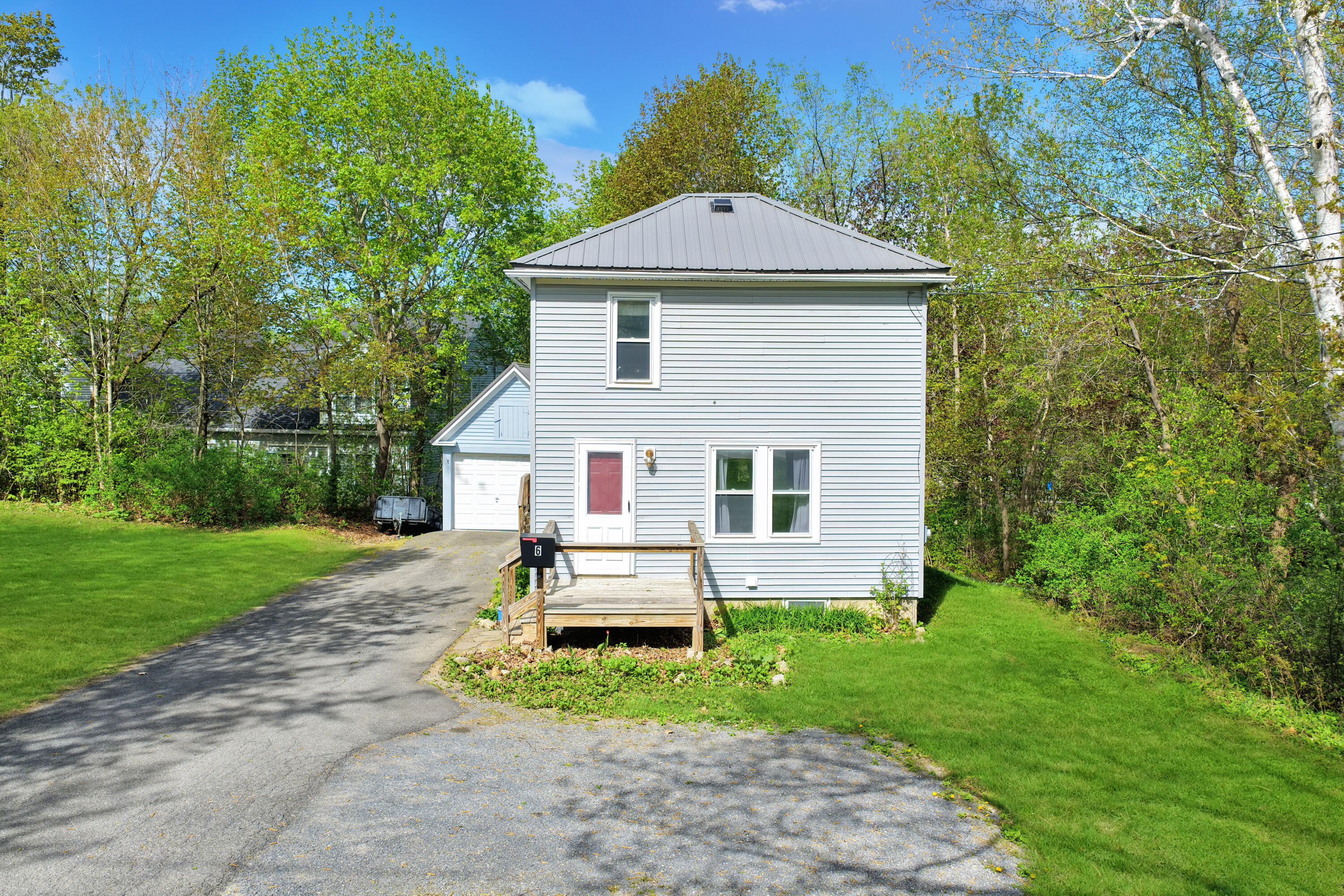 6 Dudley Street