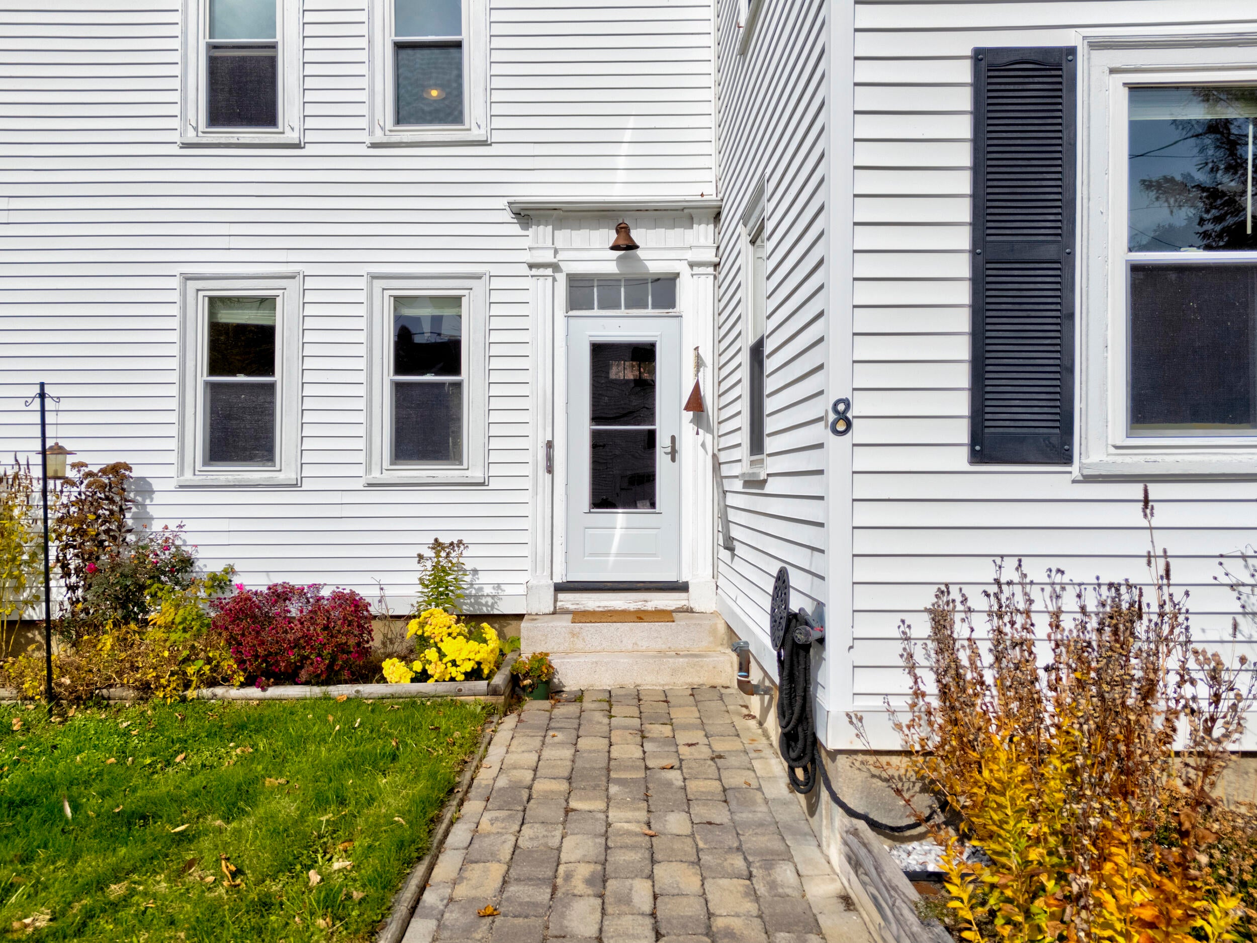 8 Christian Row