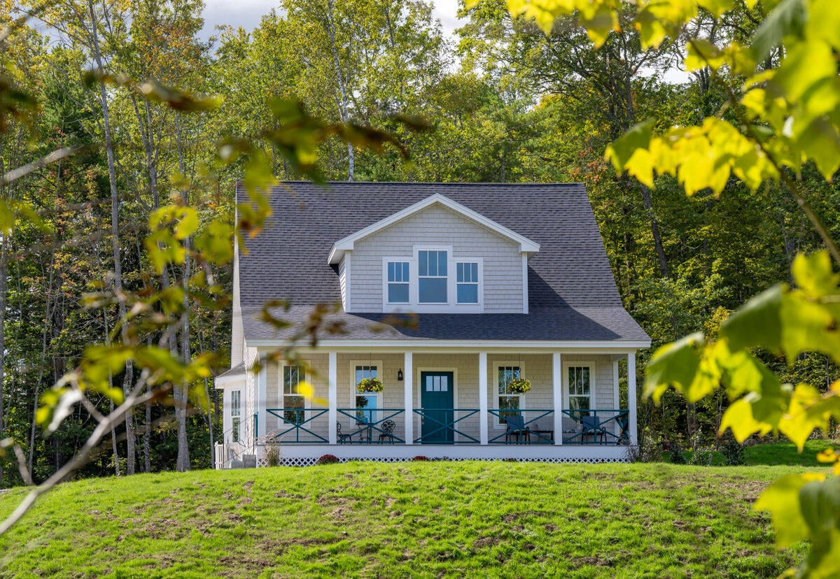 70 White Road