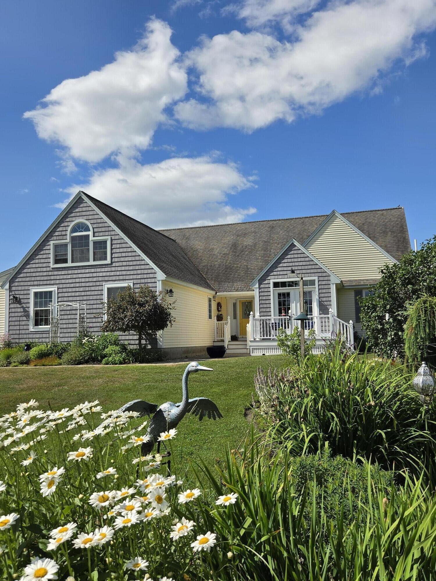 9 Swanton Drive