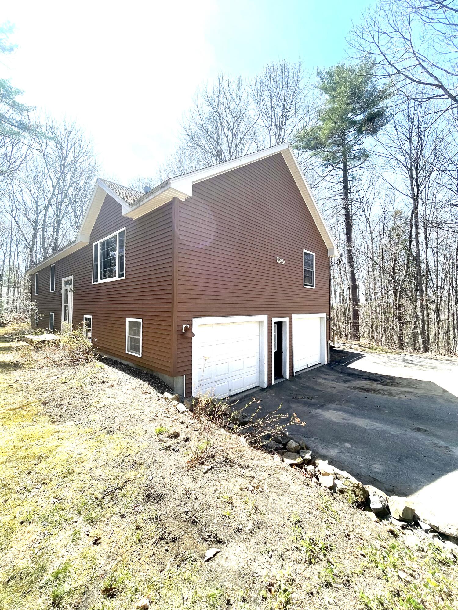 6 Eisenhower Court