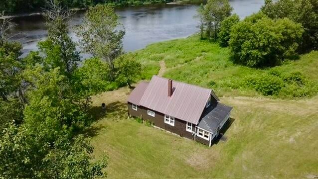 44 Washburn Road