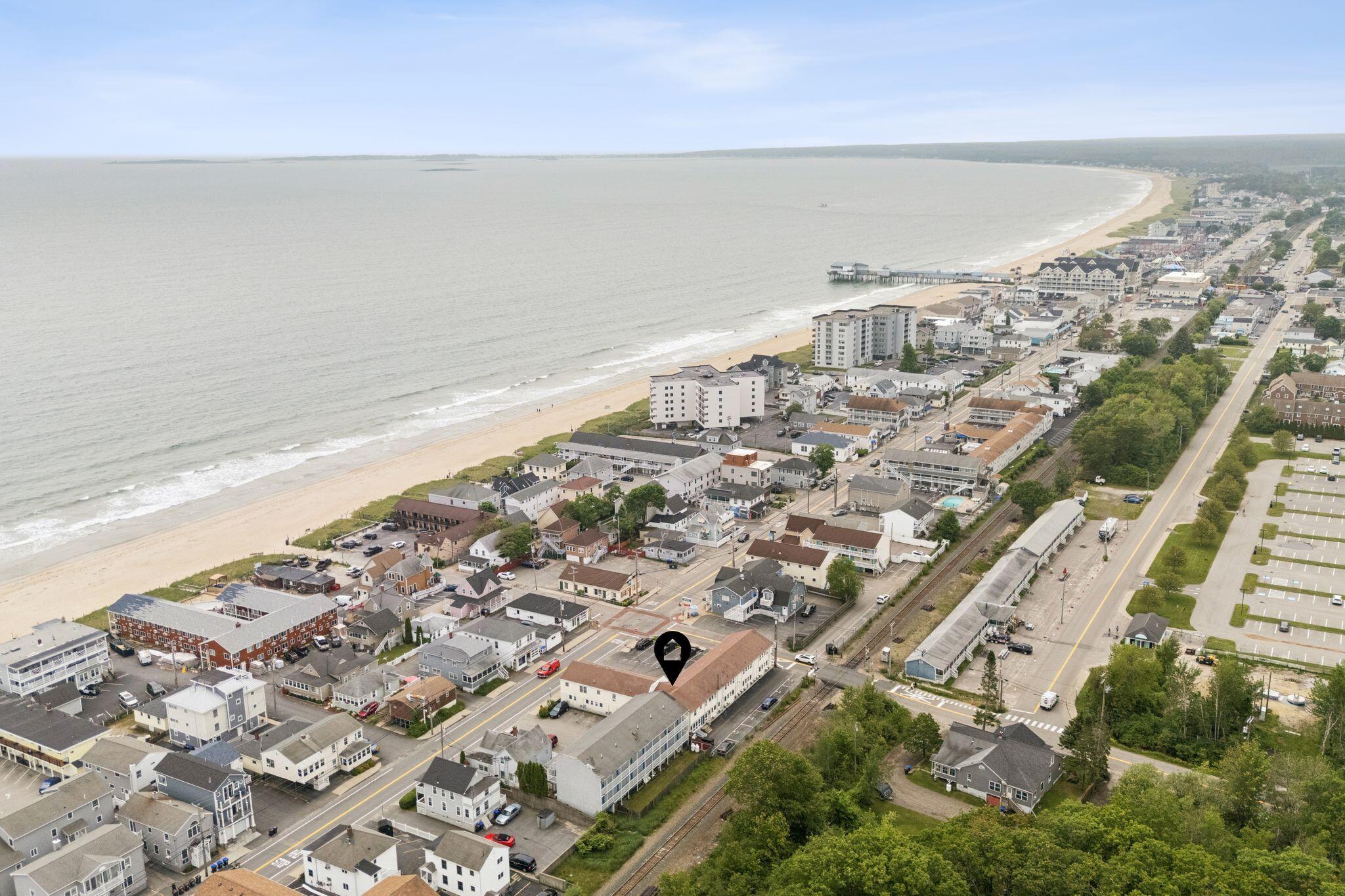 78 E Grand Avenue 210