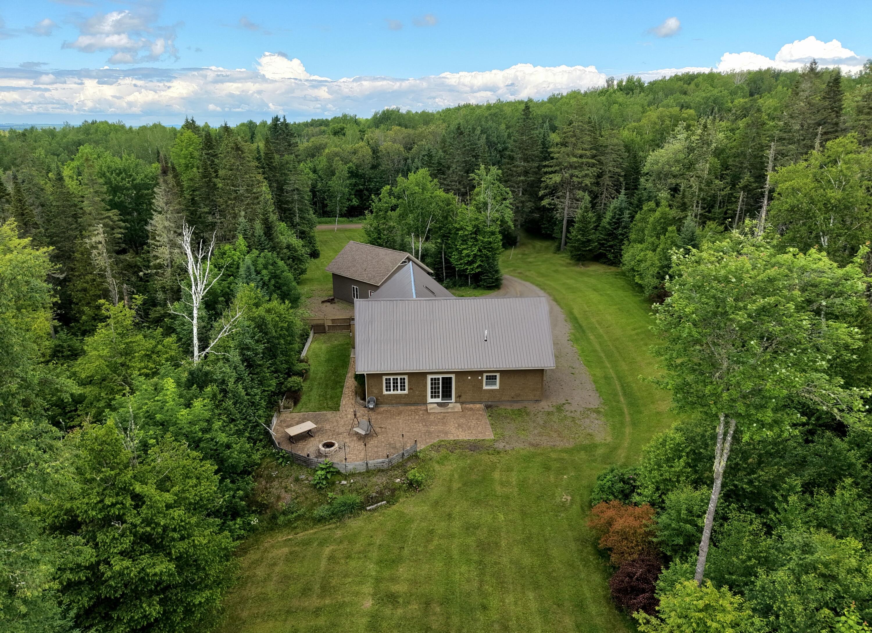 408 Richardson Road