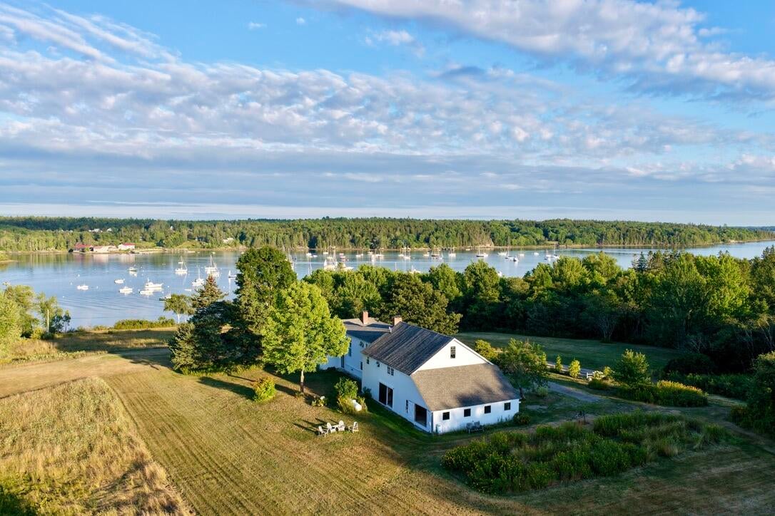 87 Carter Point Road