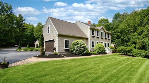 Photo of 4 Chase Street, Standish, ME 04084 (MLS # 1666017)