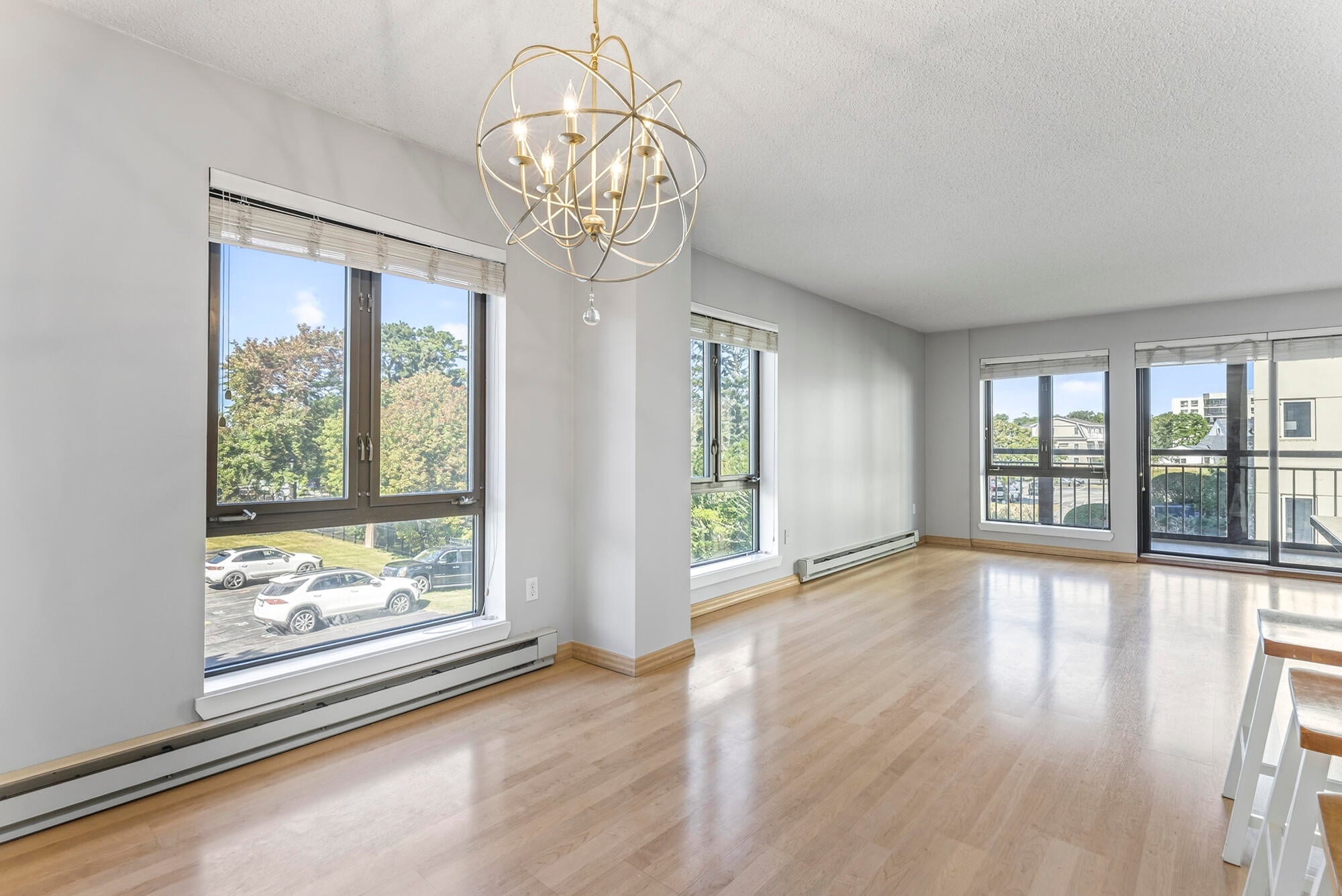 205 E Grand Avenue 2A