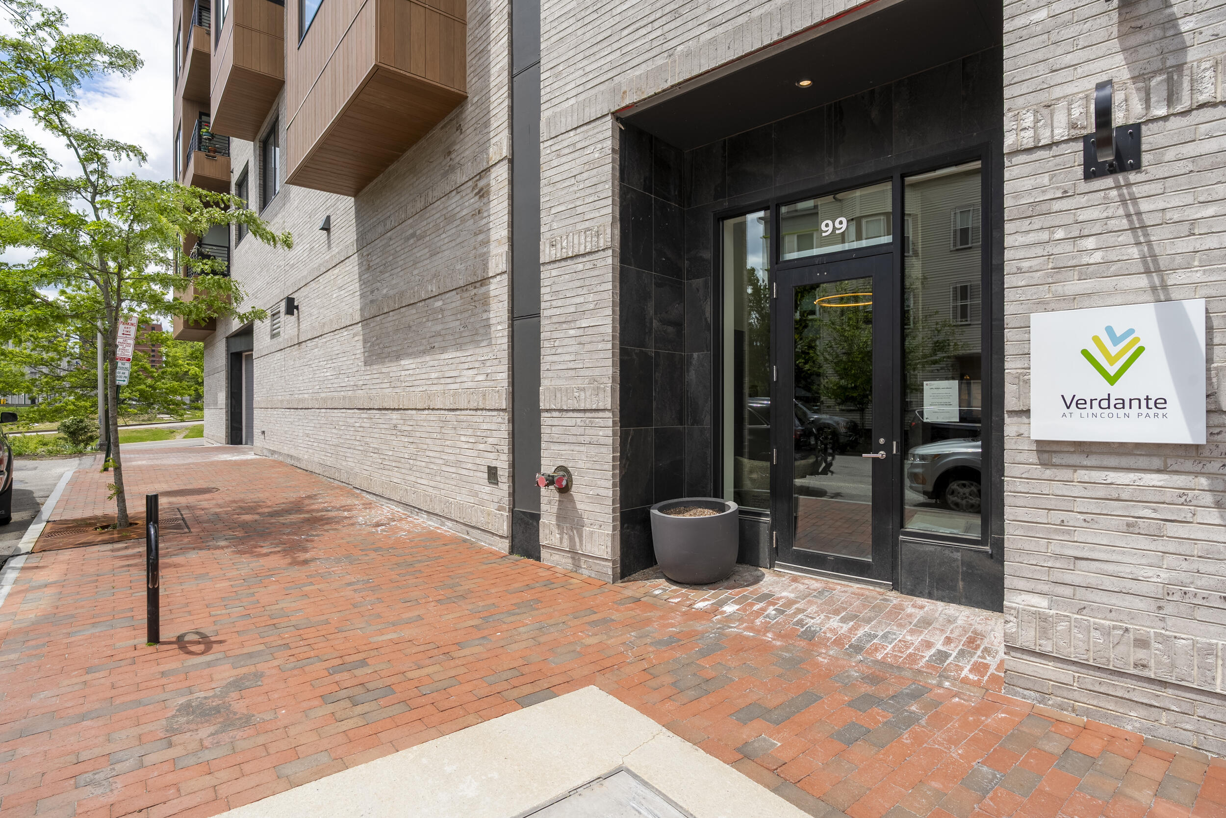 99 Federal Street 209
