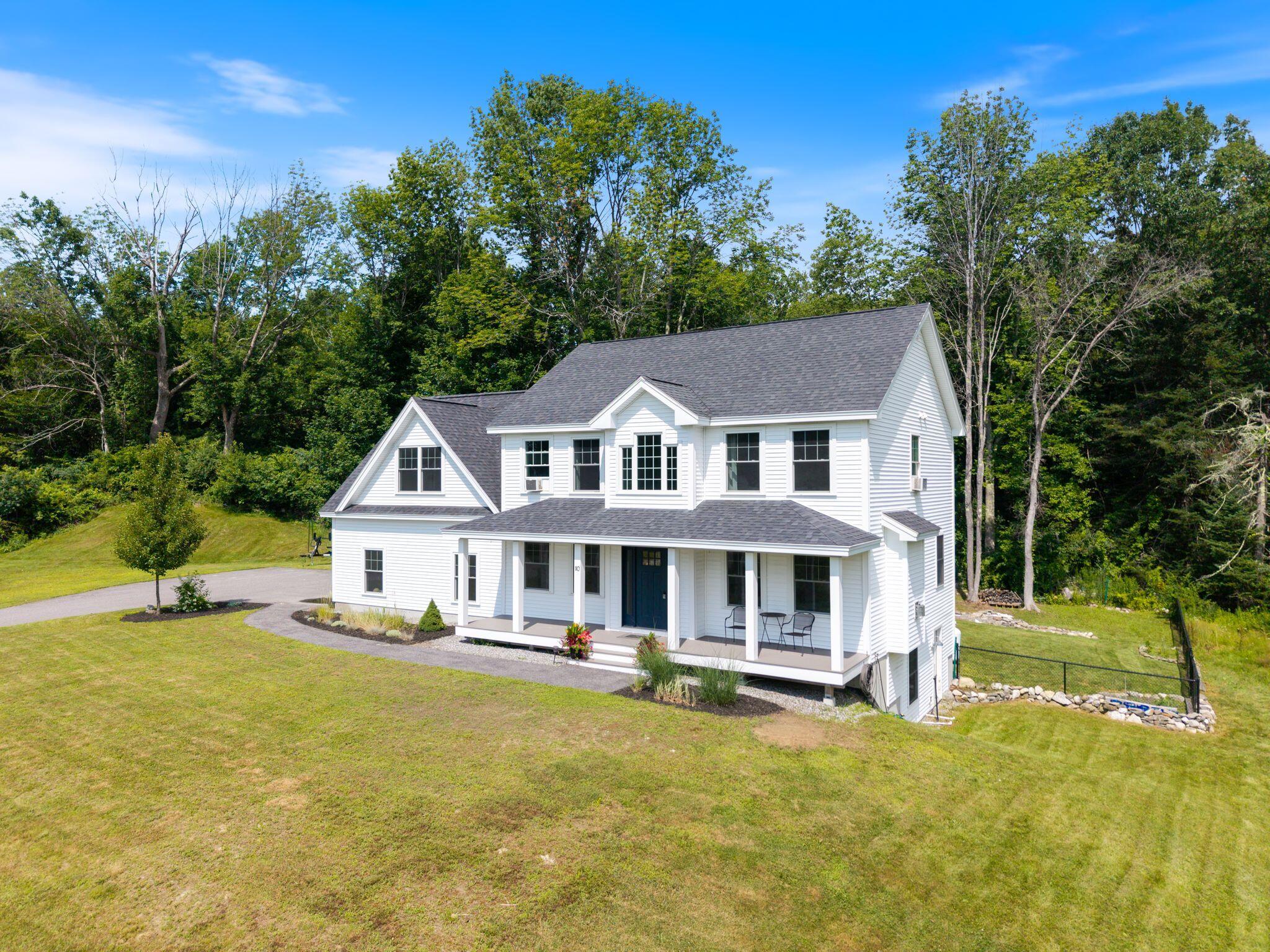 10 Charlan Lane