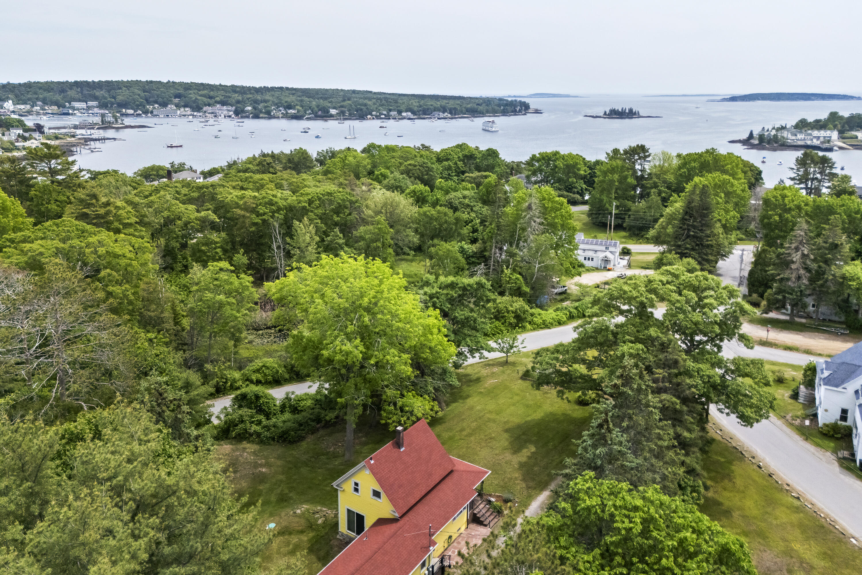 15 Lakeview Road