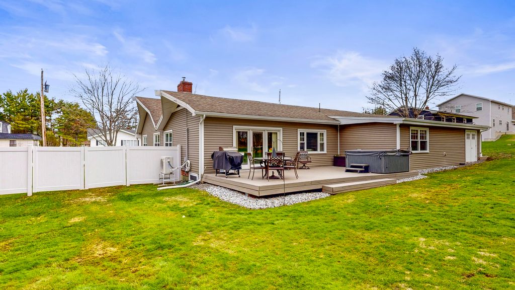 Photo of 16 Robinson Gardens, Lewiston, ME 04240 (MLS # 1664879)