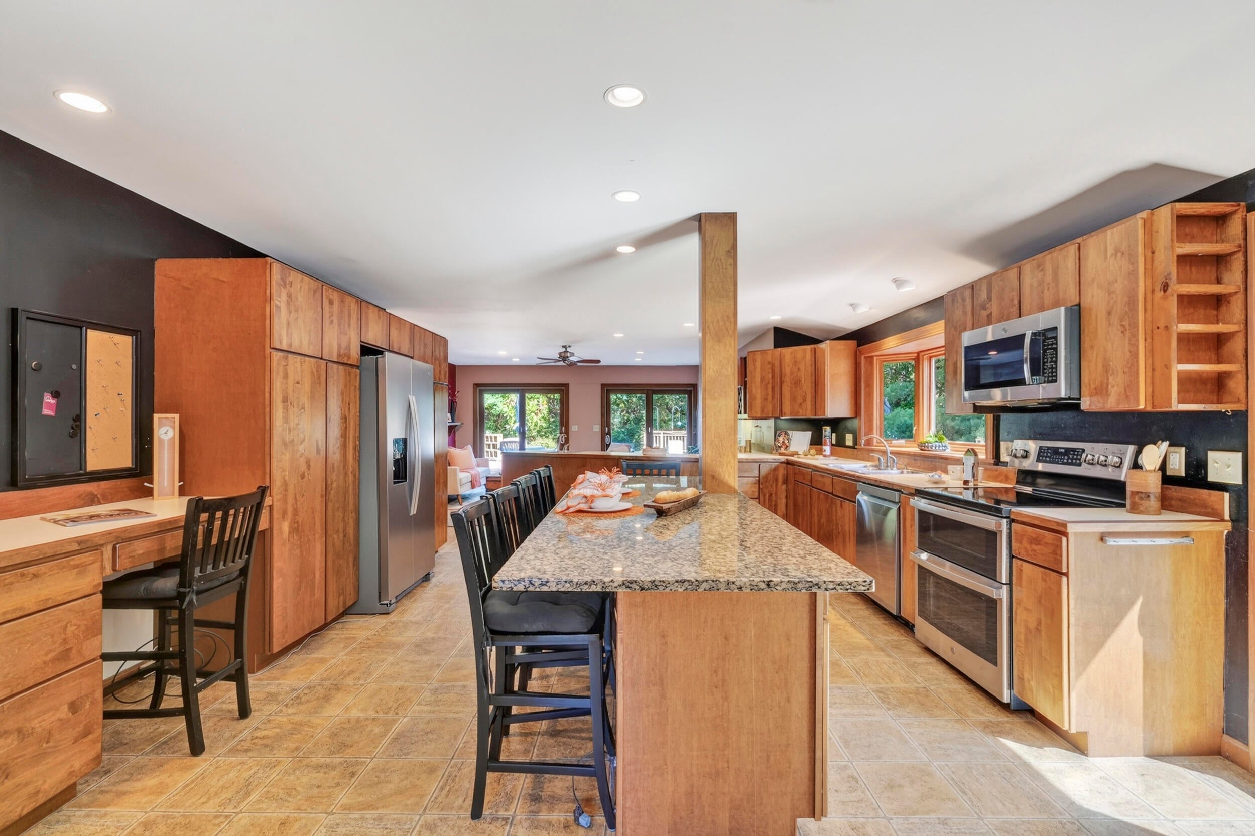 2 Brookfield Road
