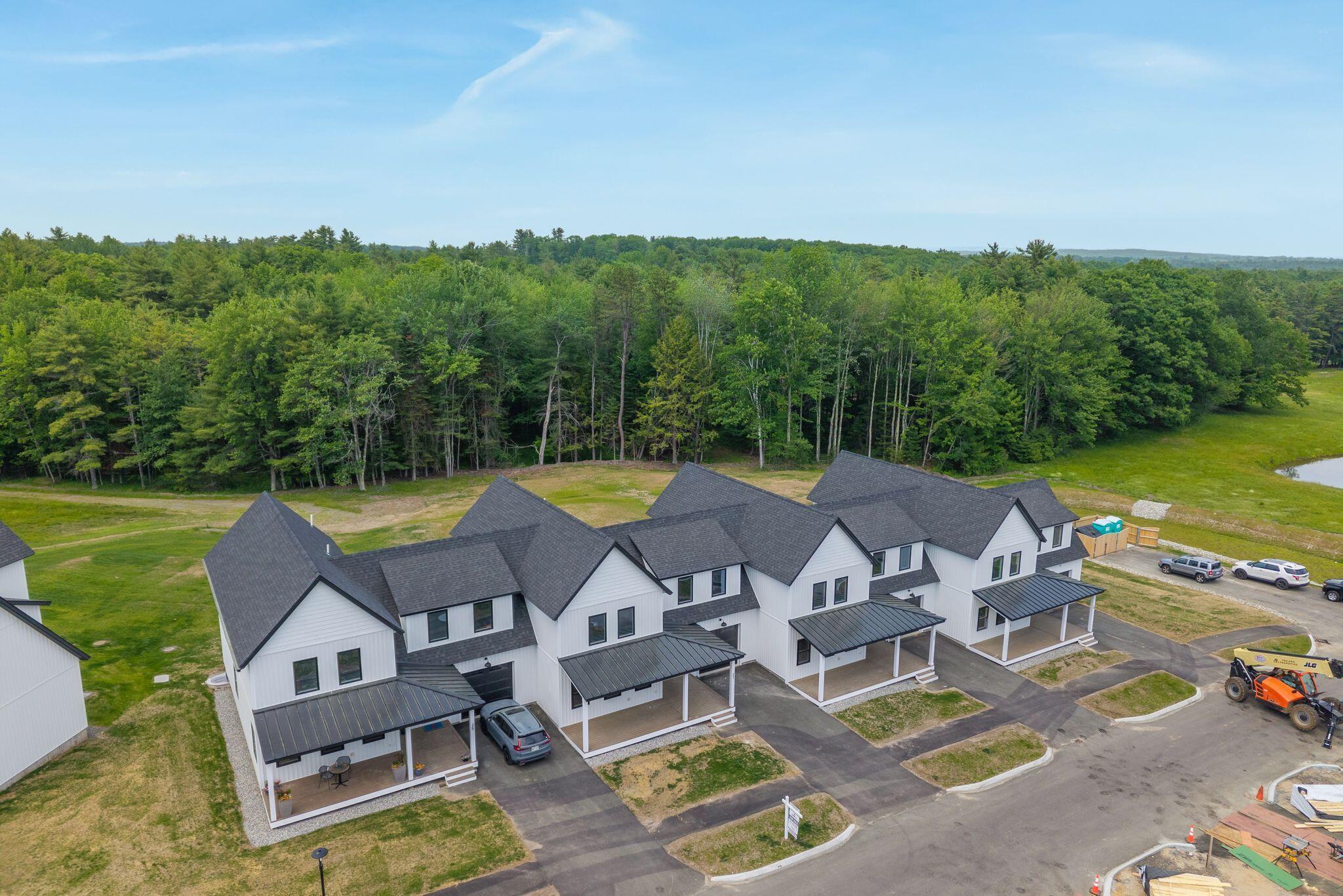 22 Fairway Commons Drive 3