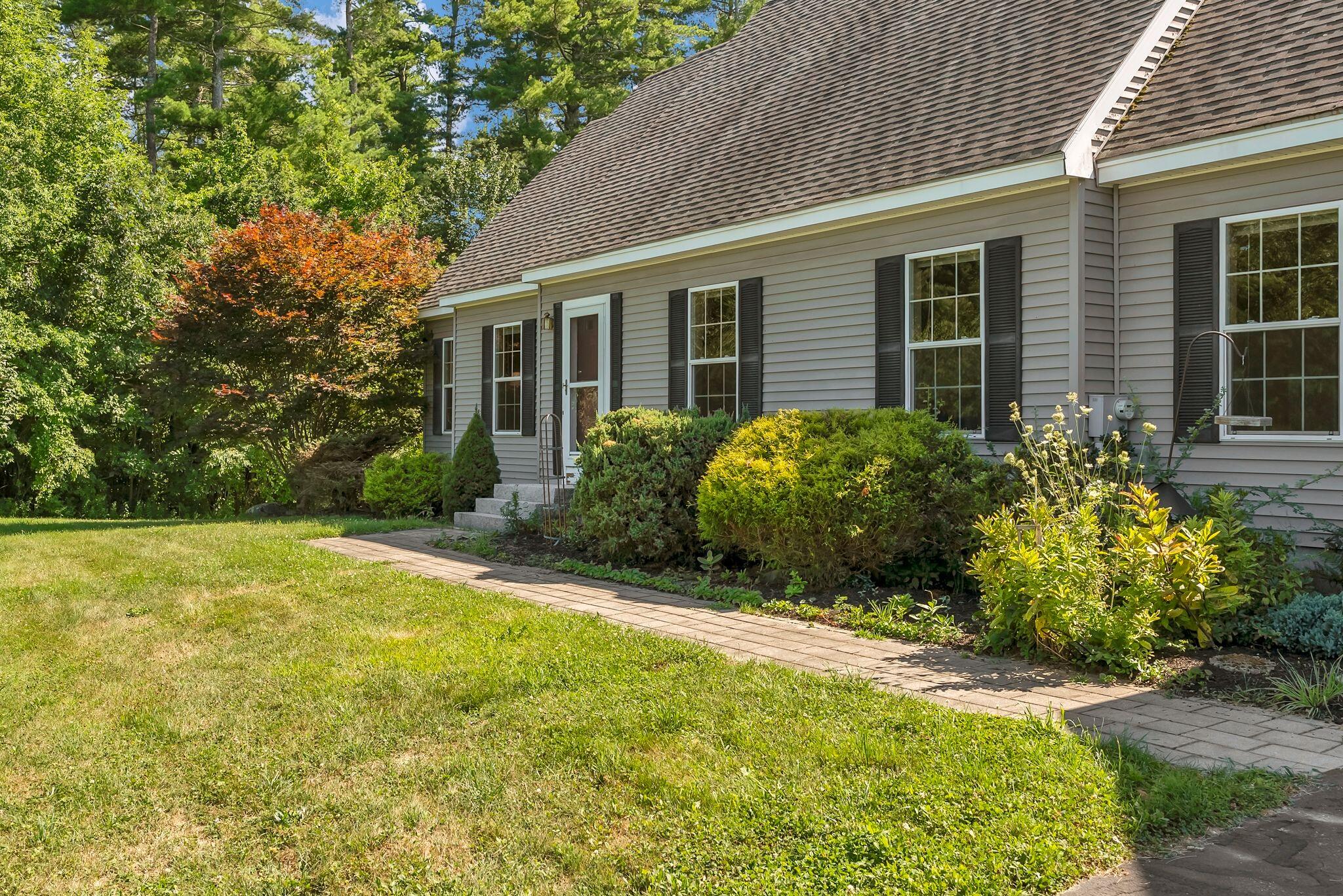 701 River Road