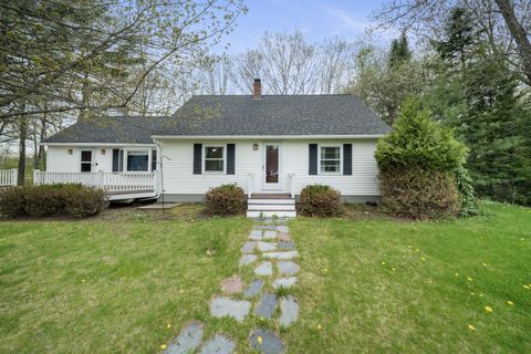 Photo of 7 Ruth Avenue, Hampden, ME 04444 (MLS # 1670624)