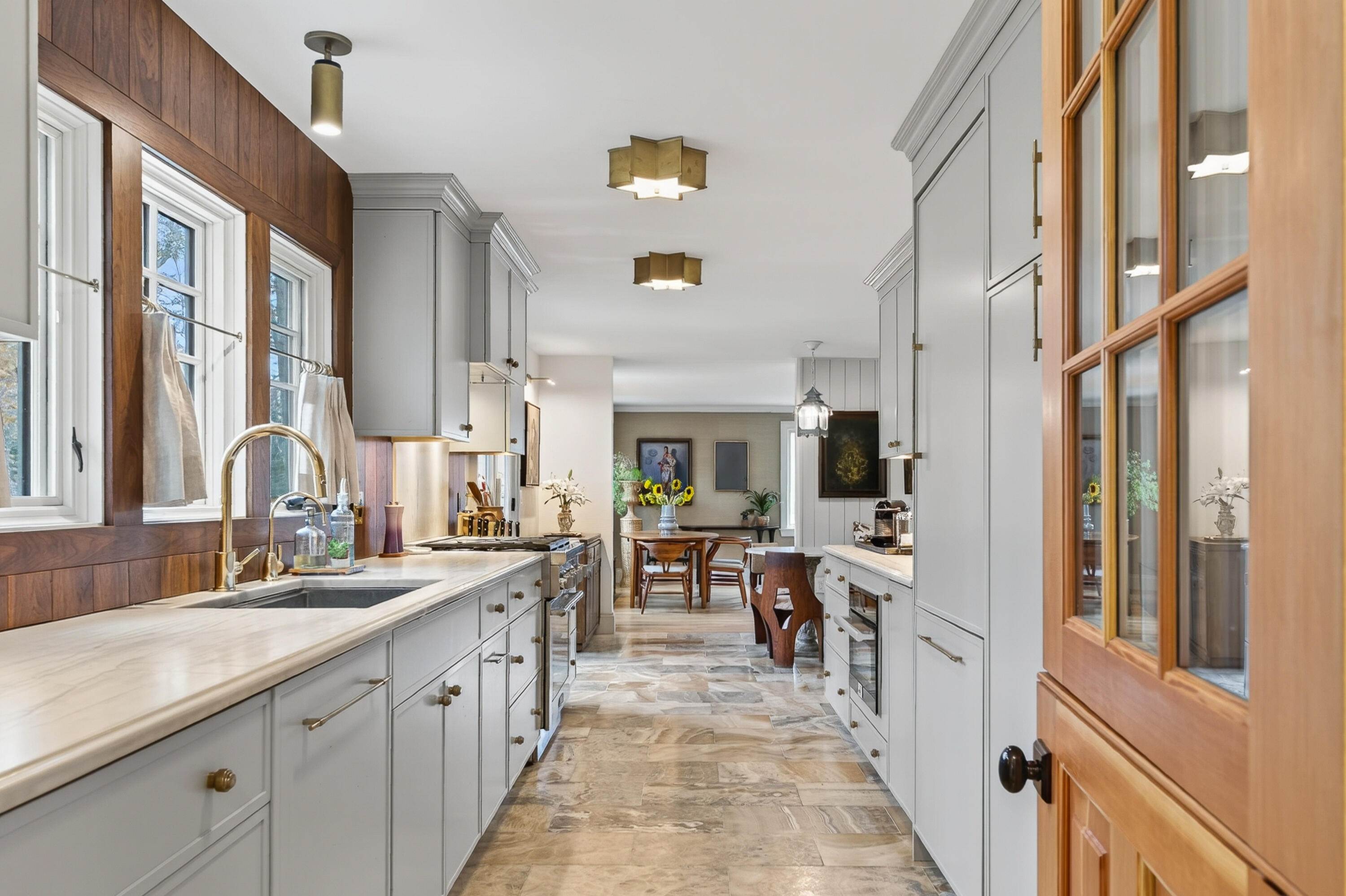 3 Long Cove Road