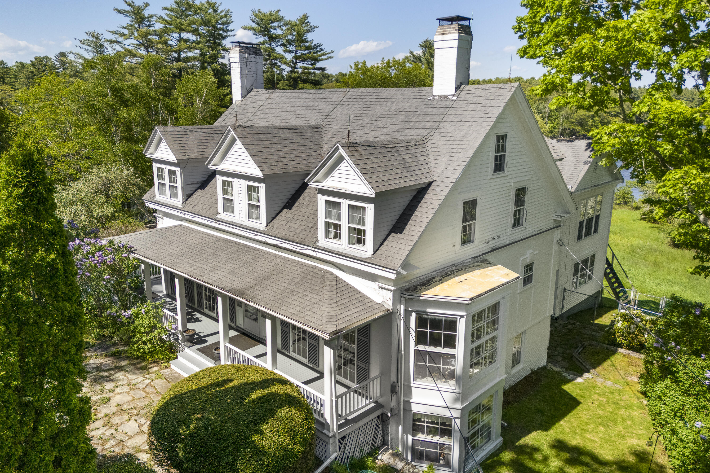 36 Pleasant Street