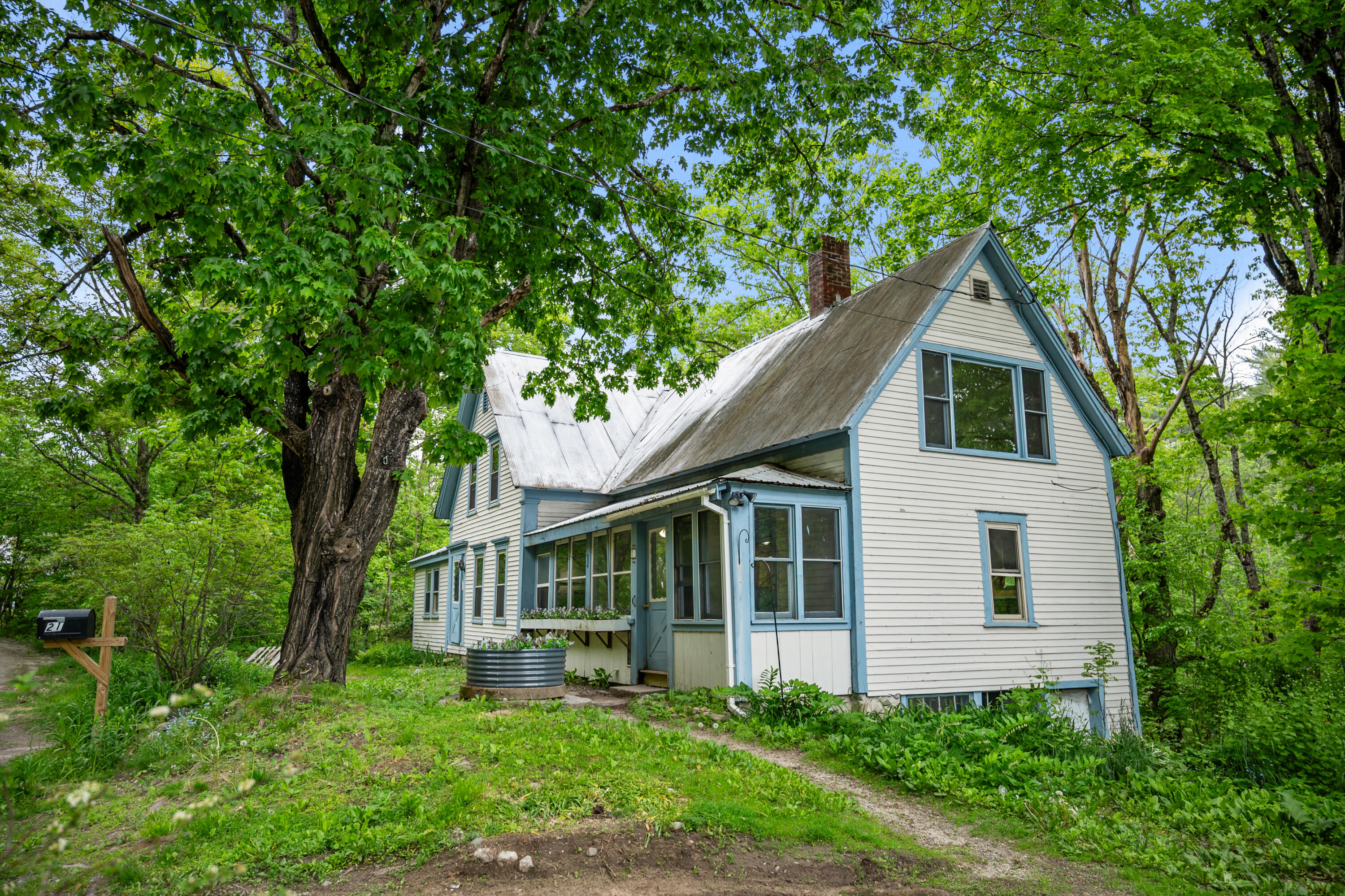 21 Dearborn ROAD Road