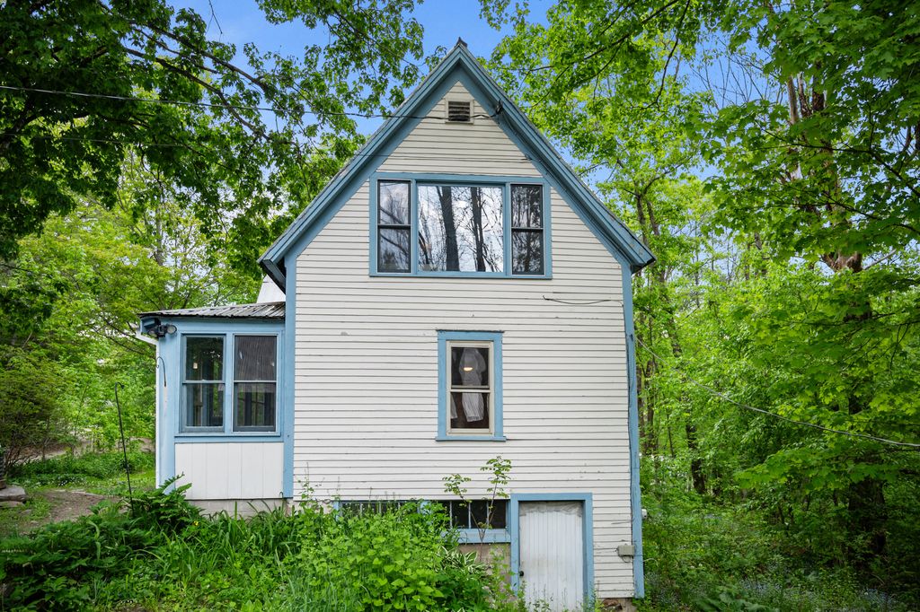 Photo of 21 Dearborn ROAD Road, Hiram, ME 04041 (MLS # 1664699)