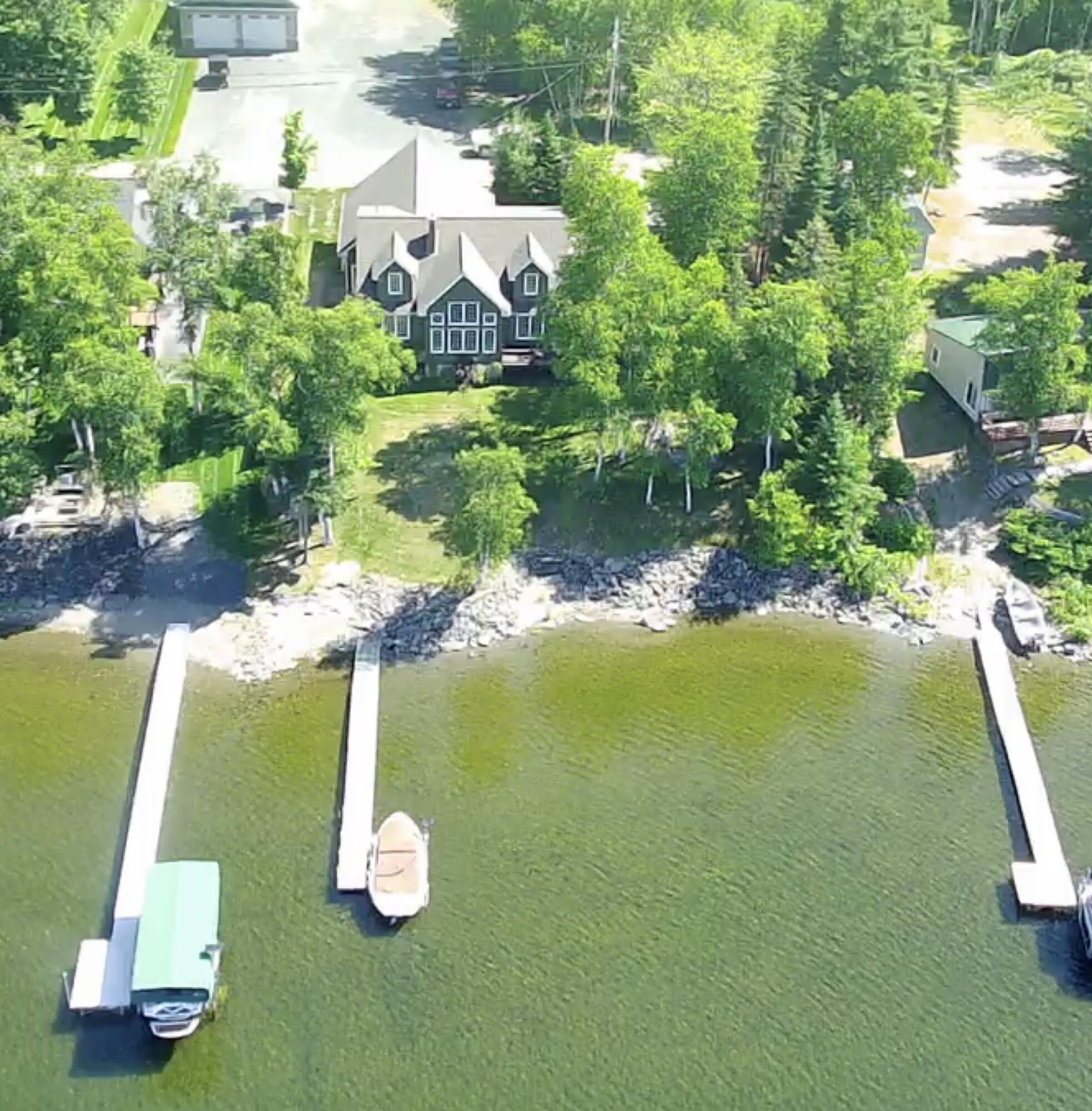 446 E Van Buren Cove Road