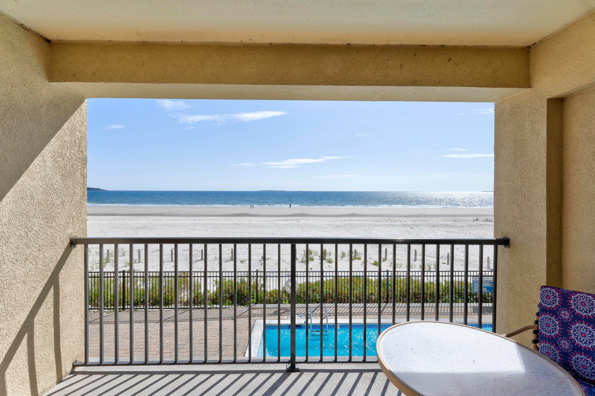 191 E Grand Avenue 203