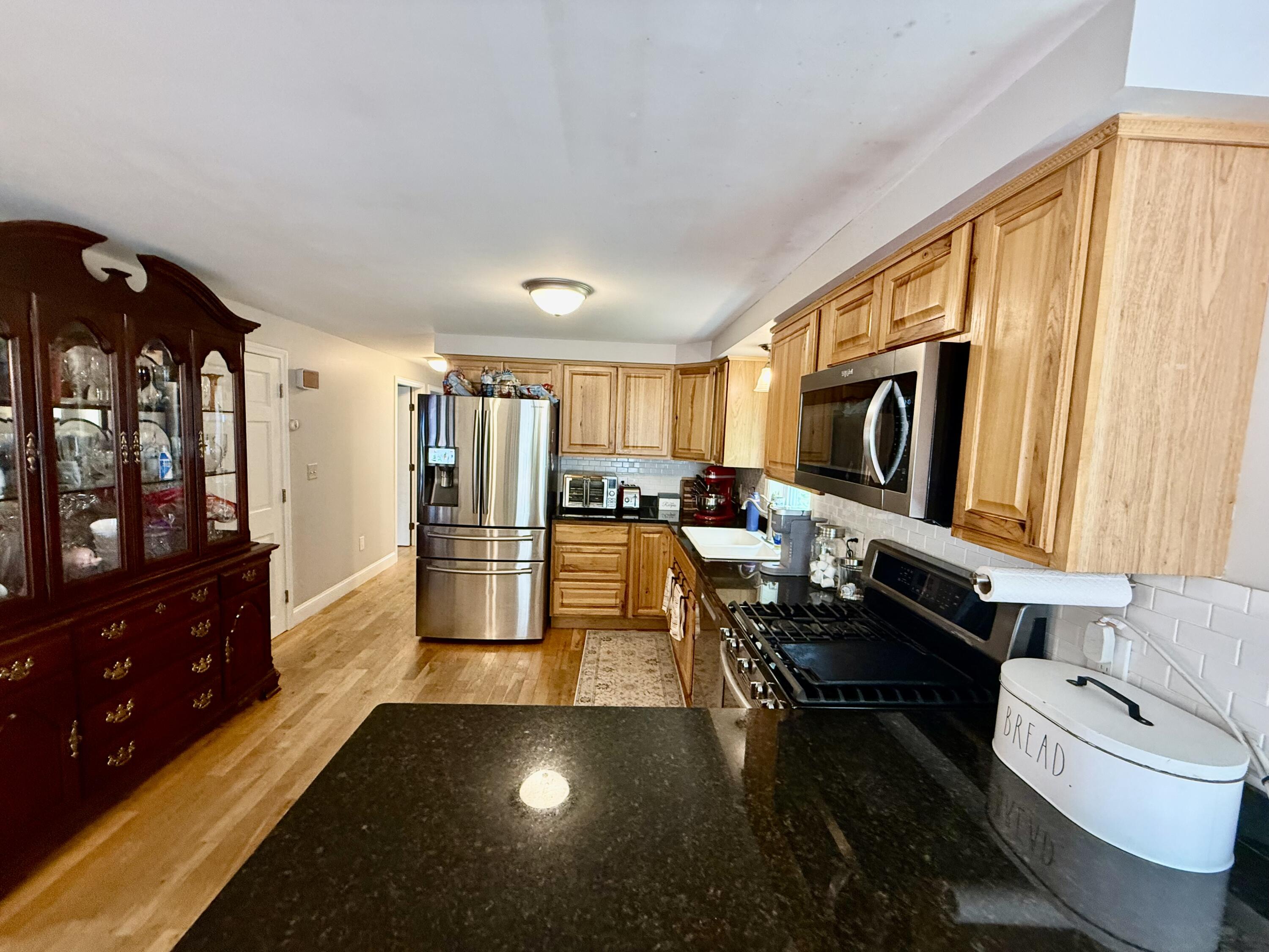 528 Roosevelt Trail
