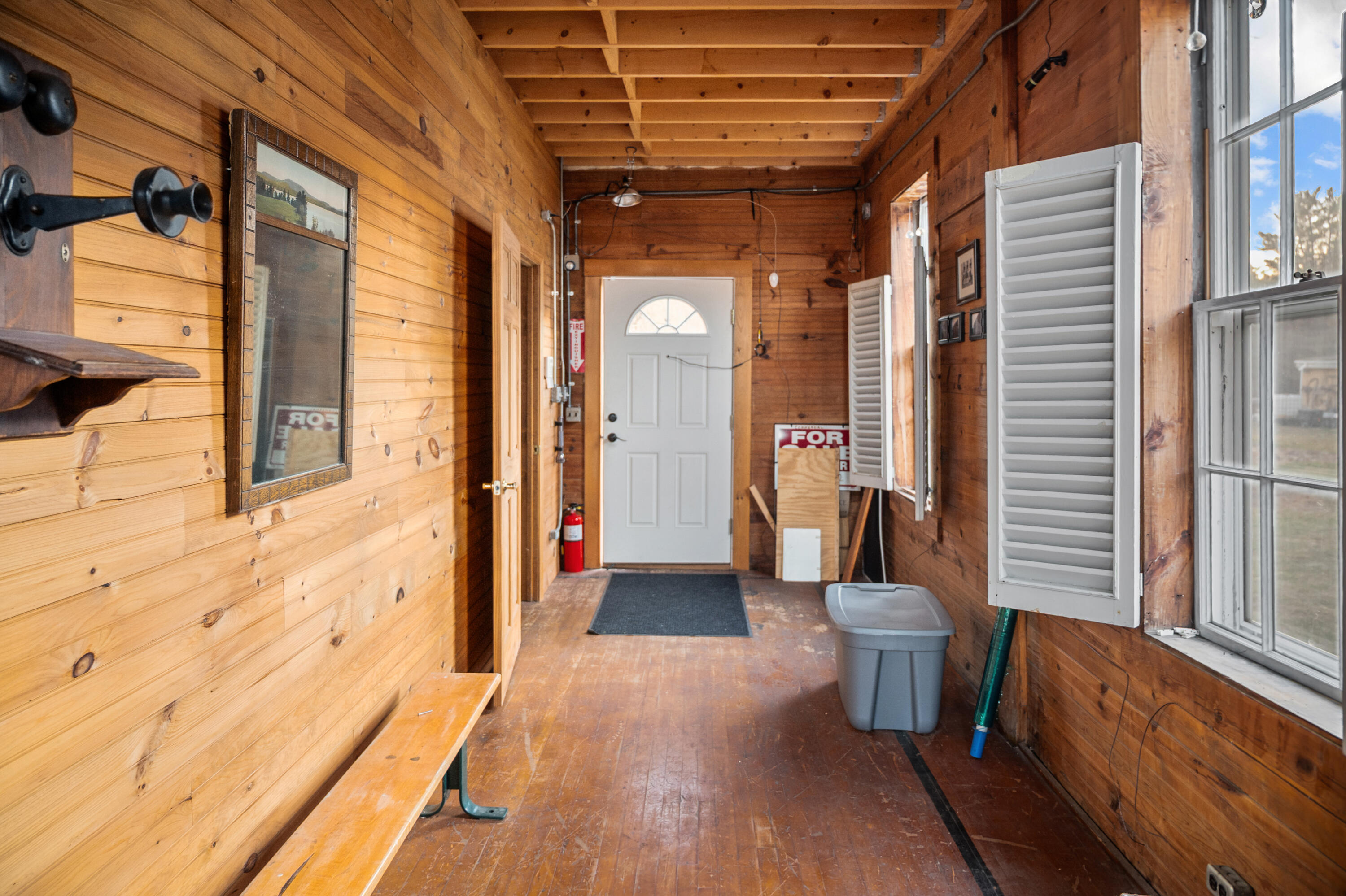44 Maple Street