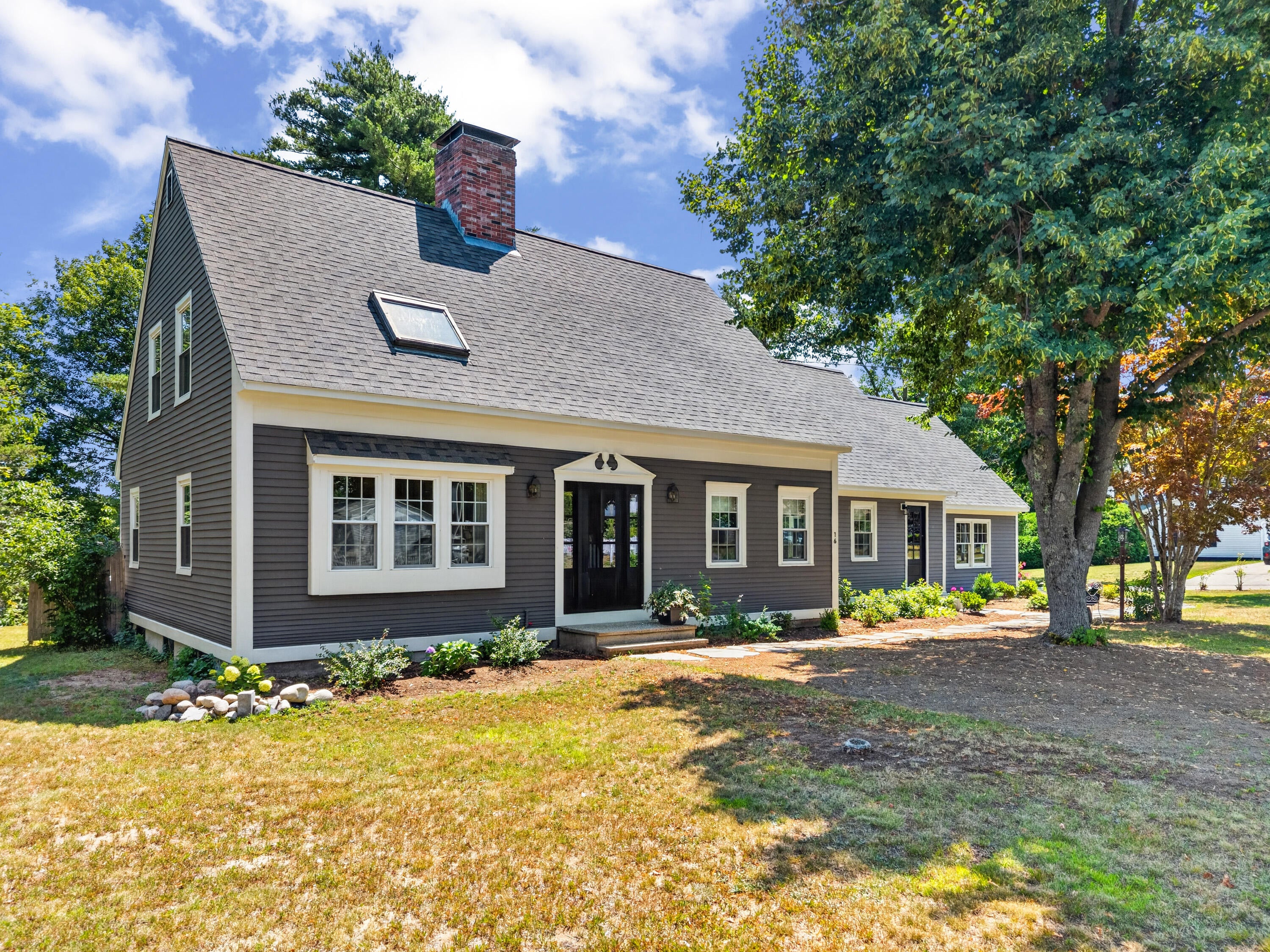 16 Morison Avenue