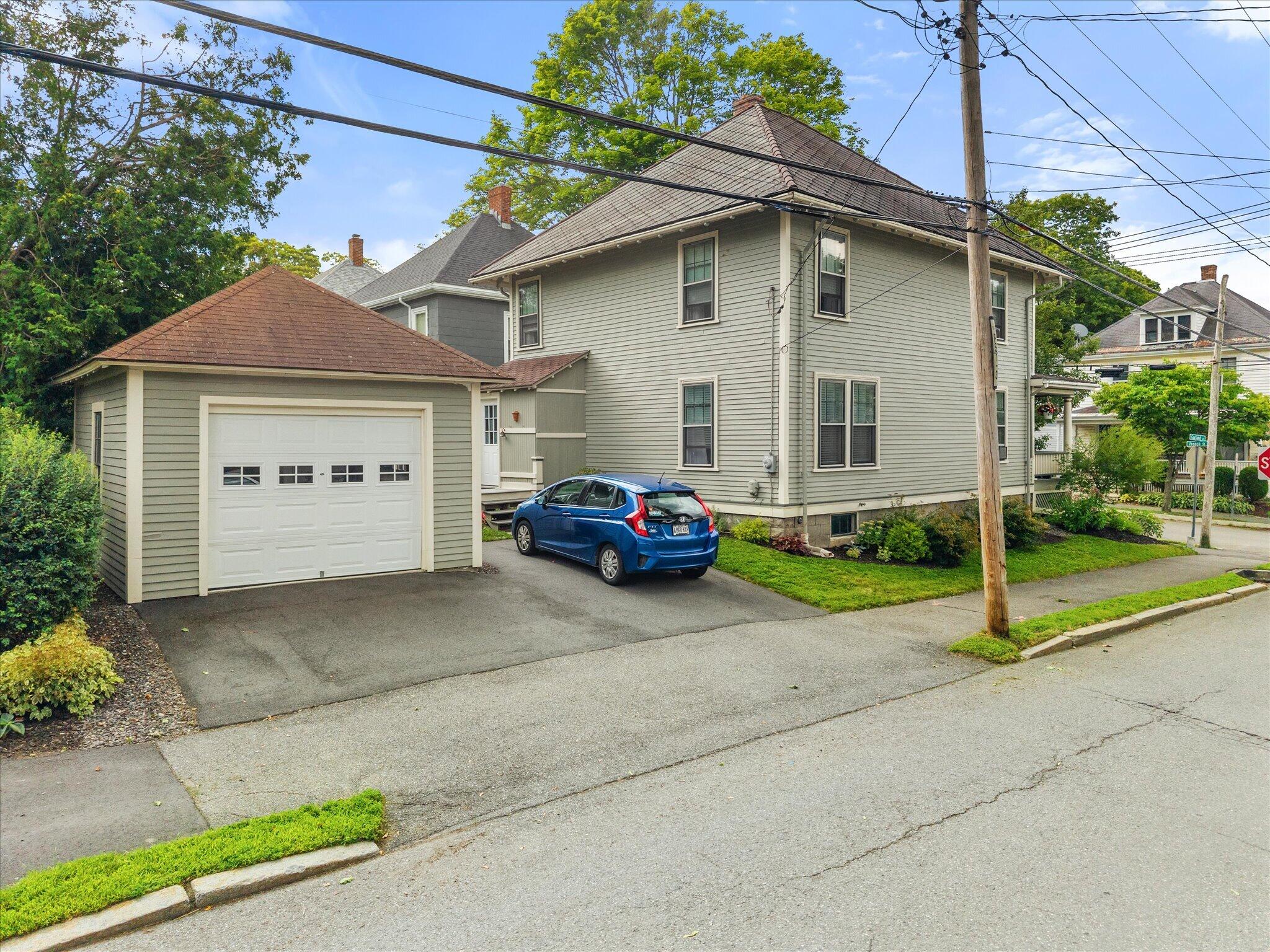 301 French Street