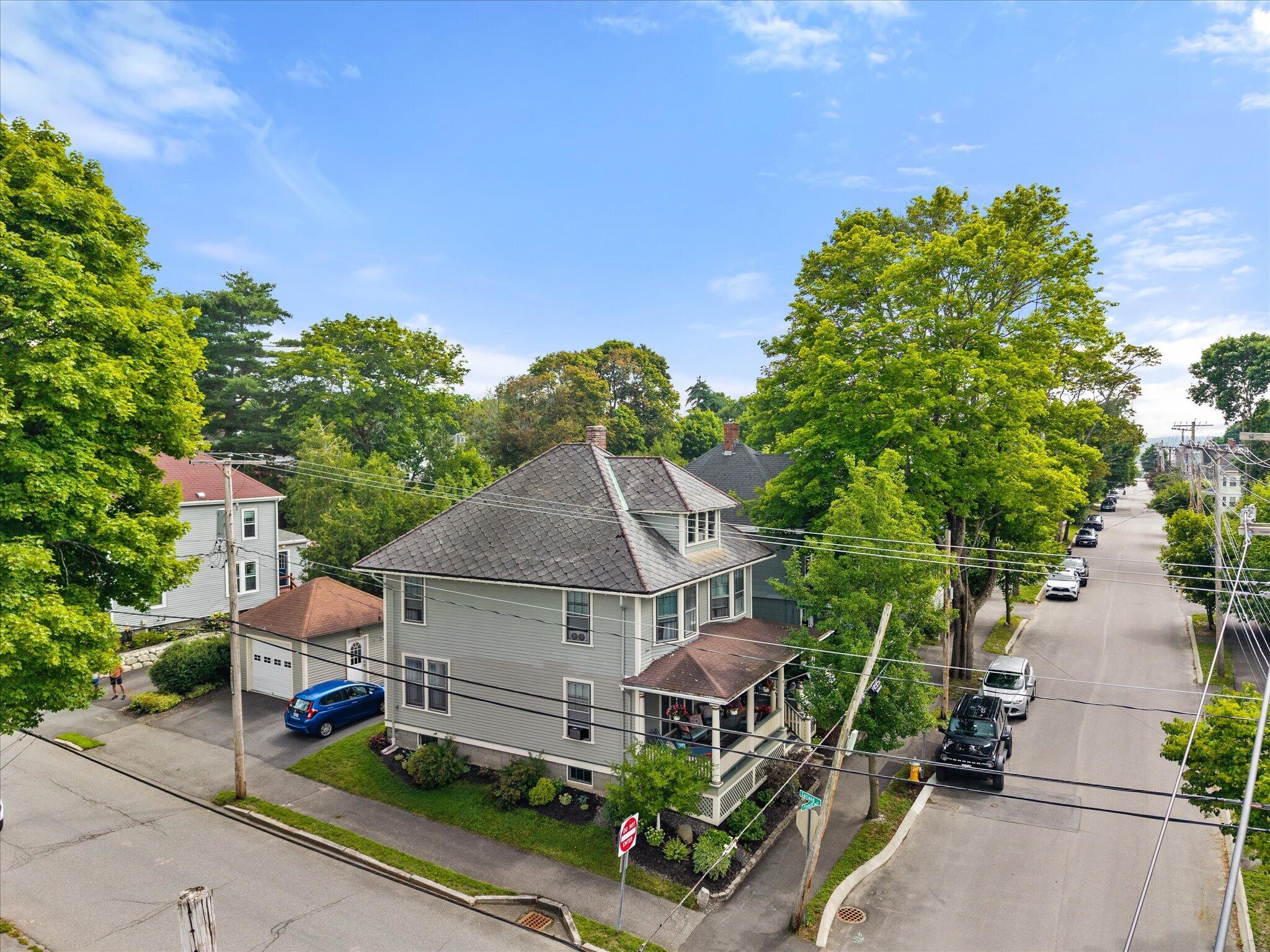 301 French Street