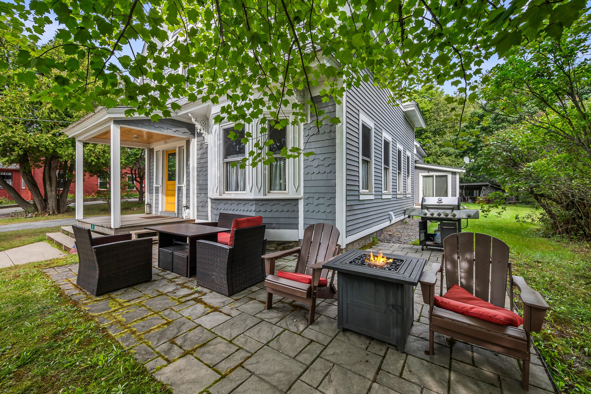 5 Pleasant Street