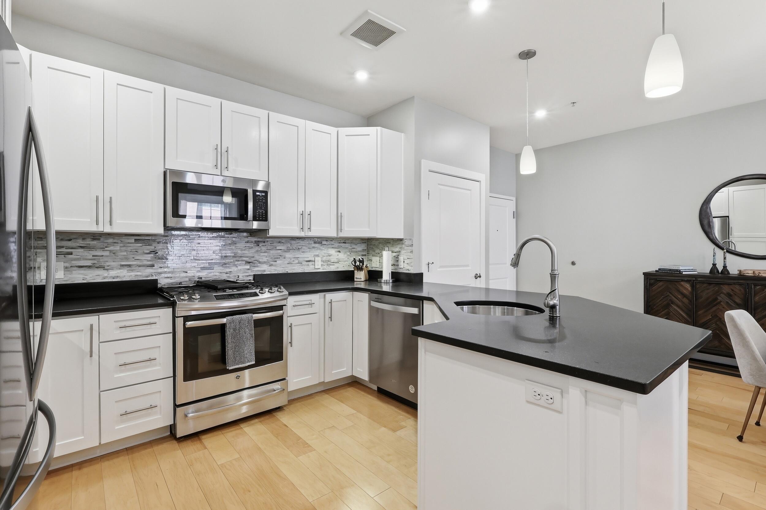 22 Hancock Street 201