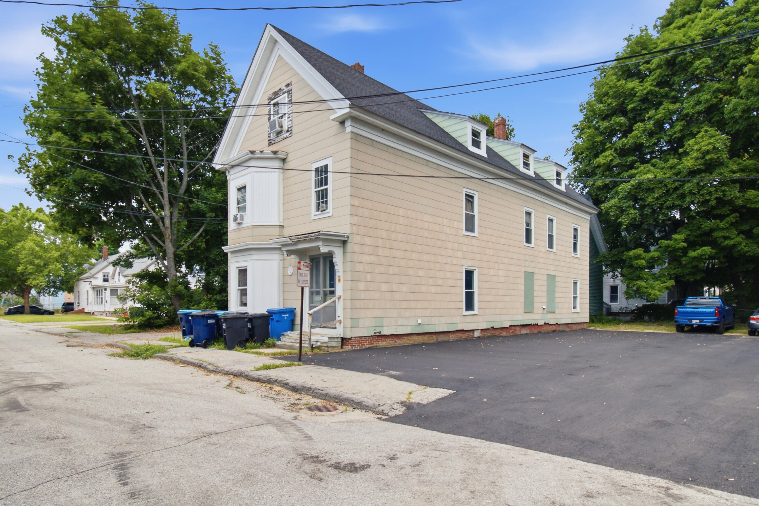 16 Temple Street