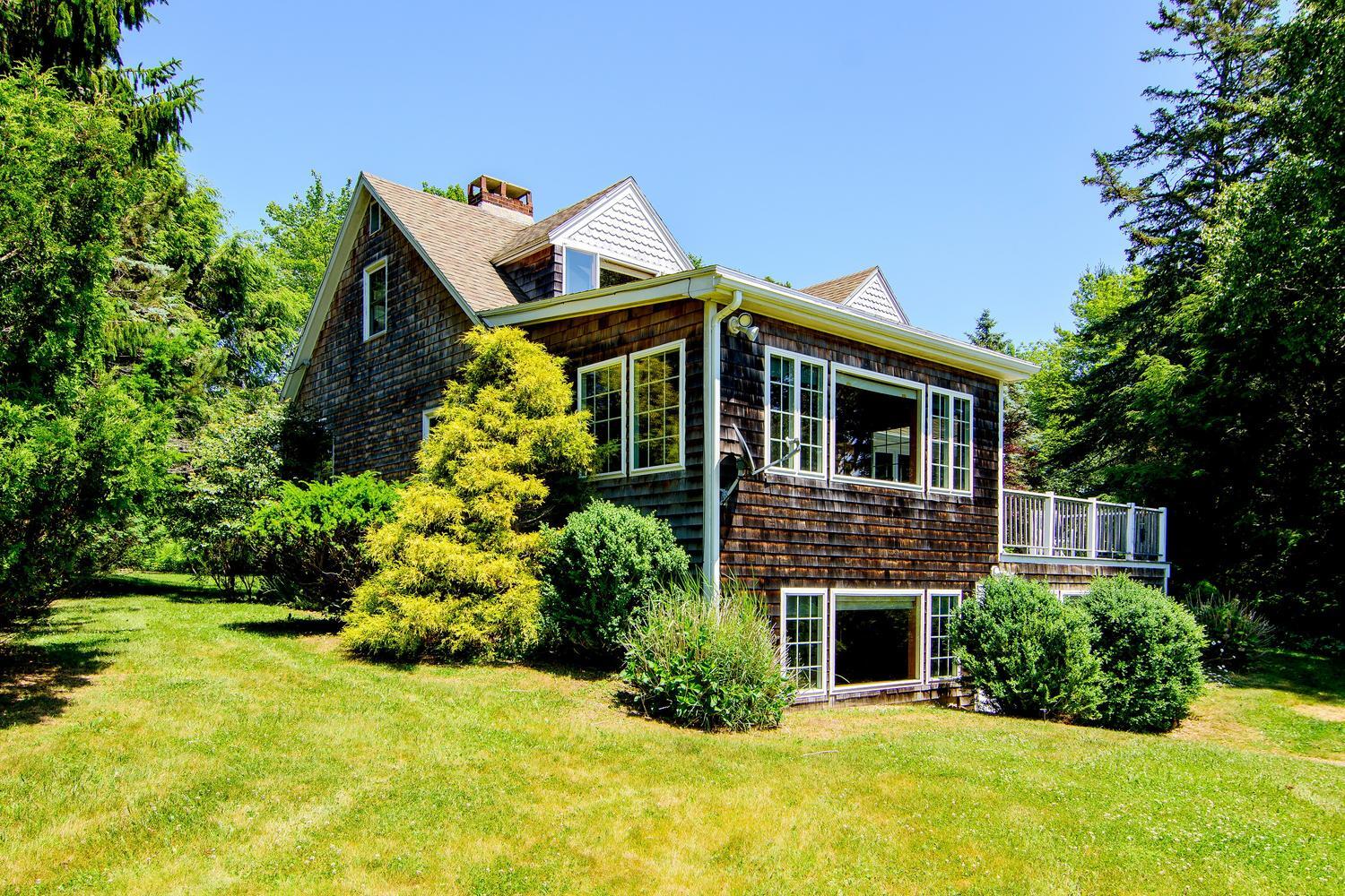 26 Boathouse Road