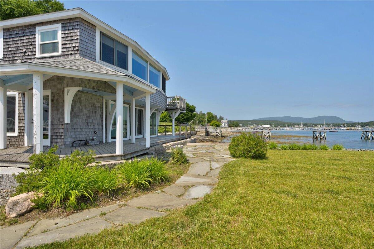 109 + 113 Shore Road