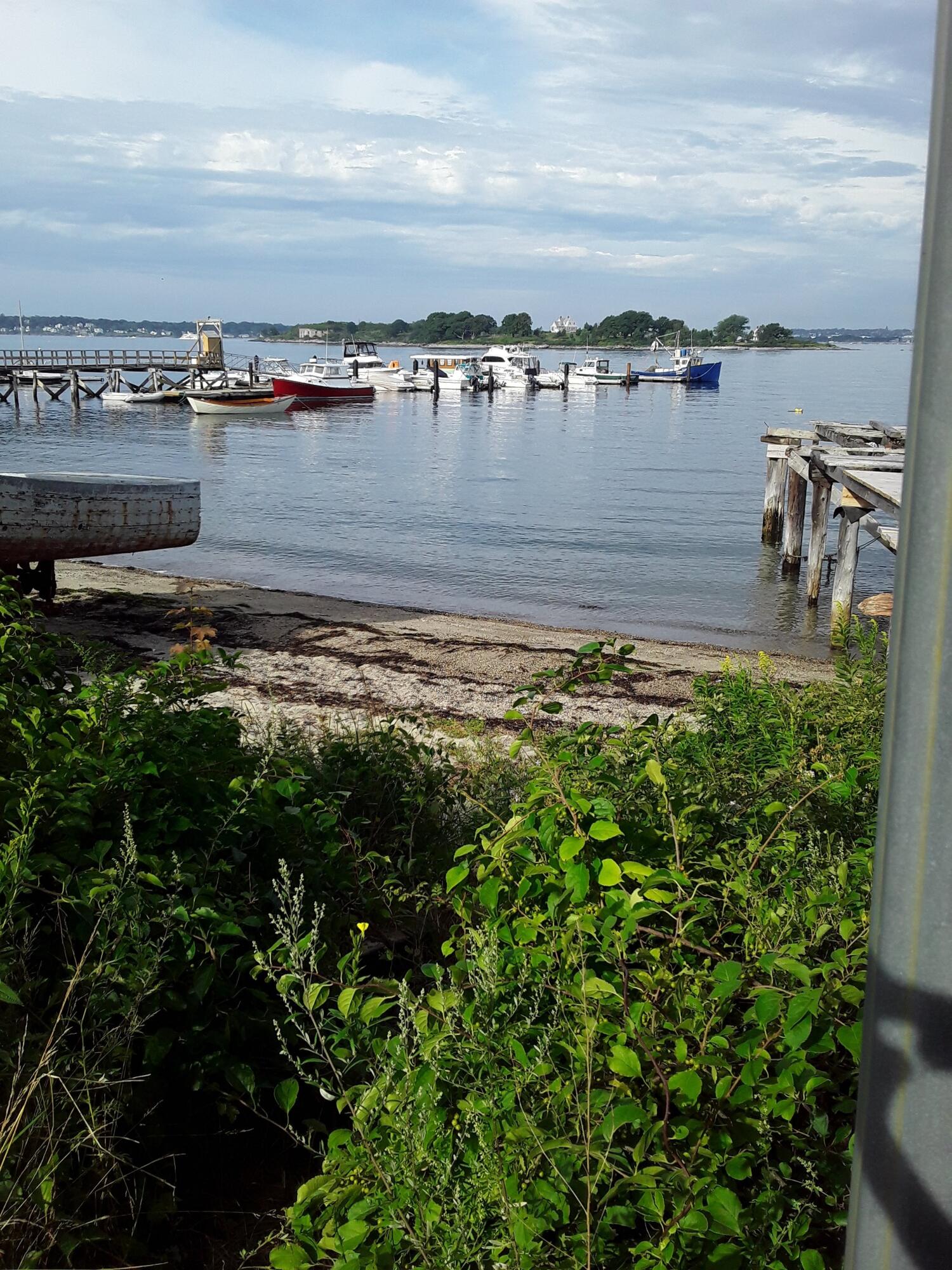22 Boathouse Way