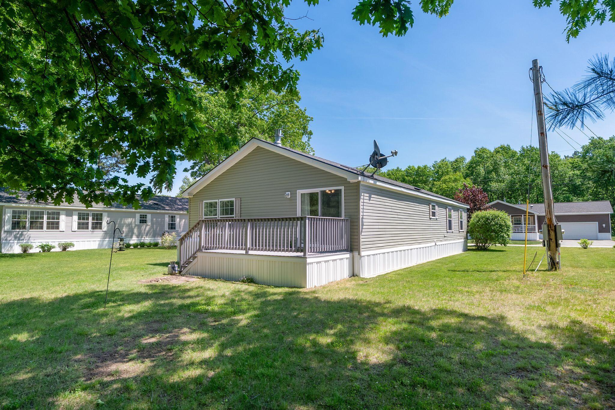 12 Fieldstone Drive
