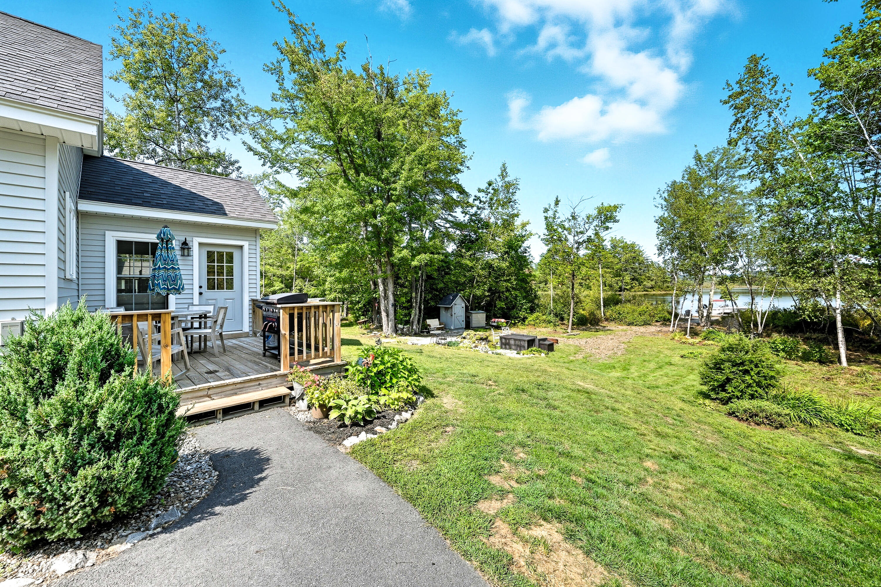 133 Lake Road