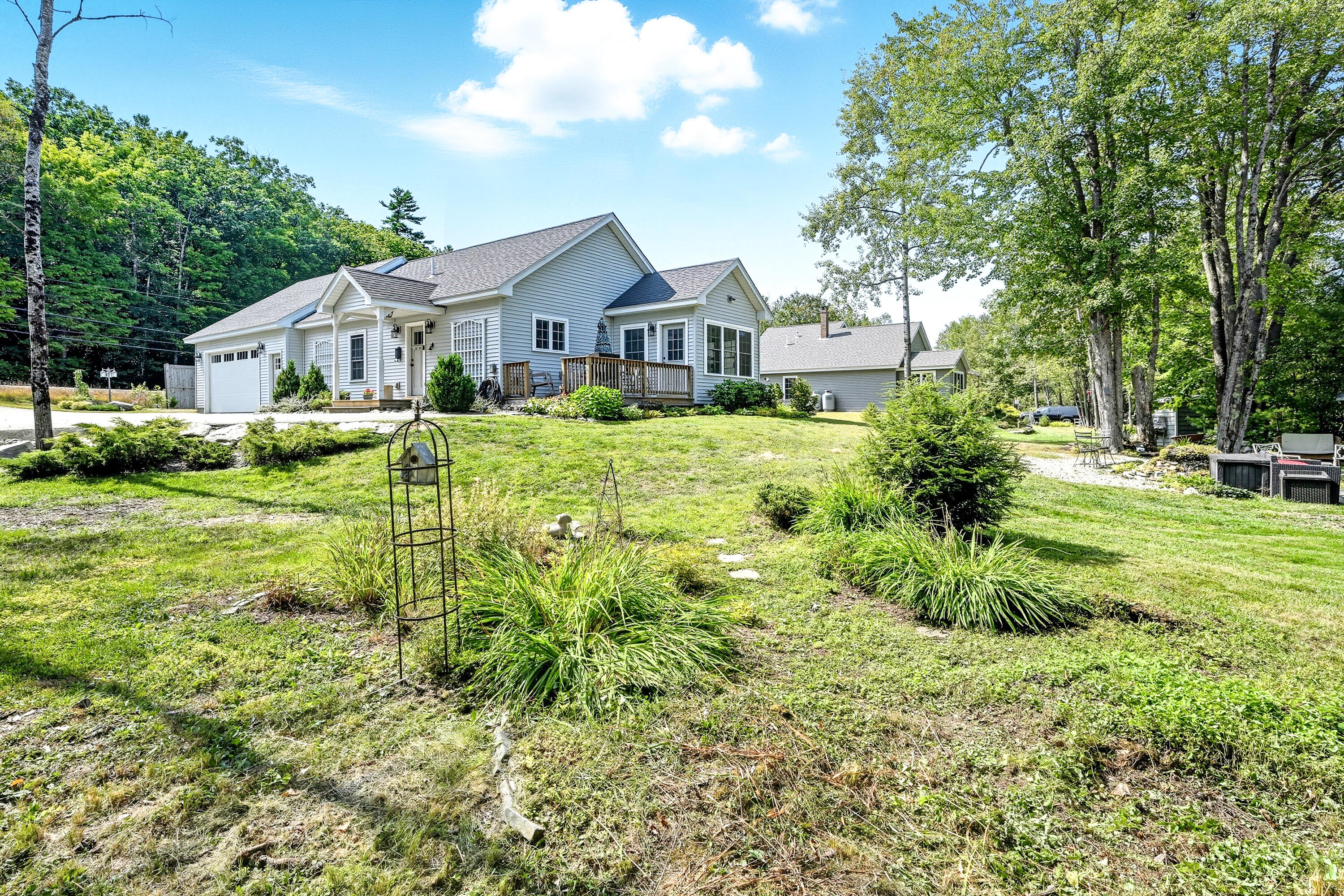 133 Lake Road