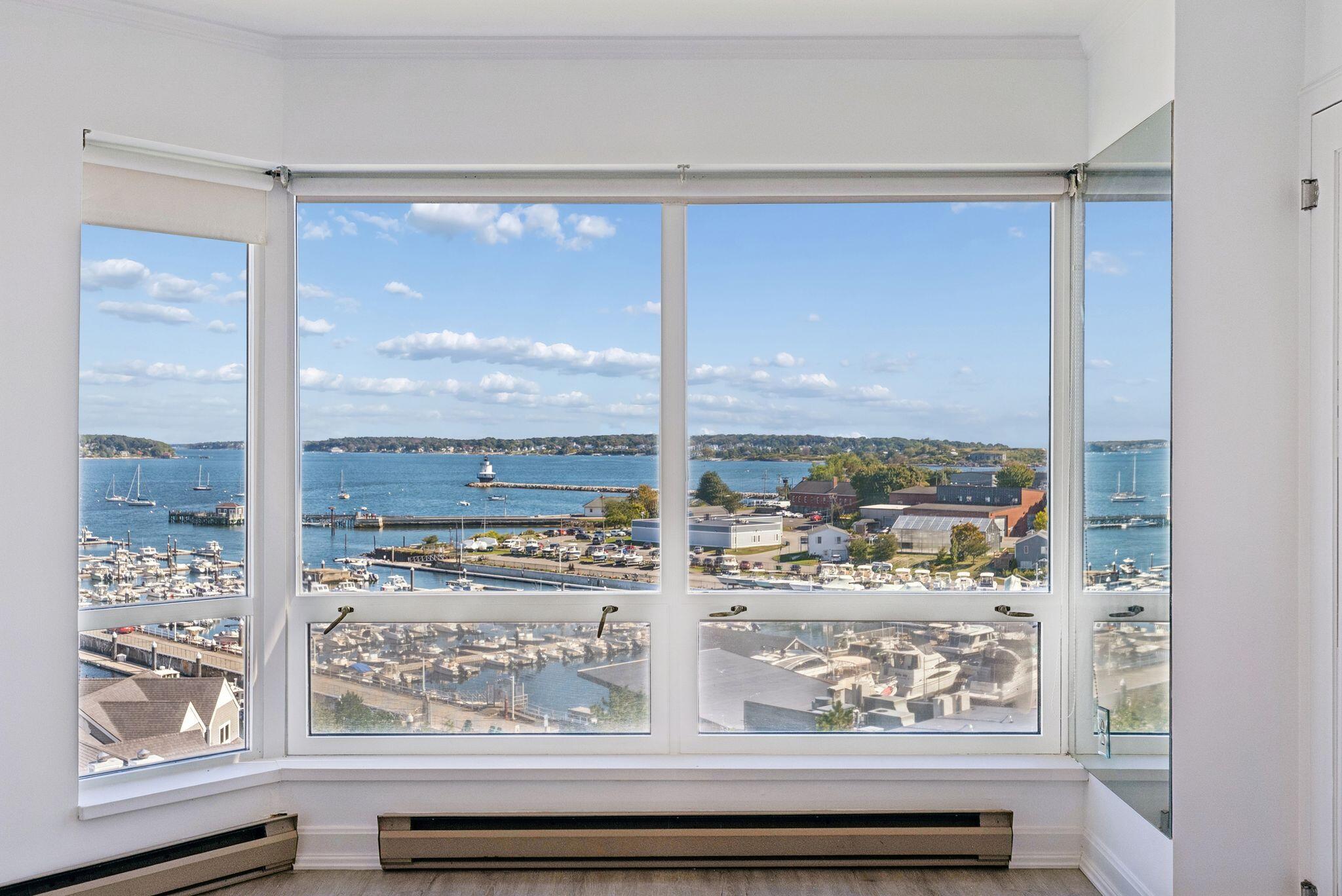 148 Breakwater Drive 811