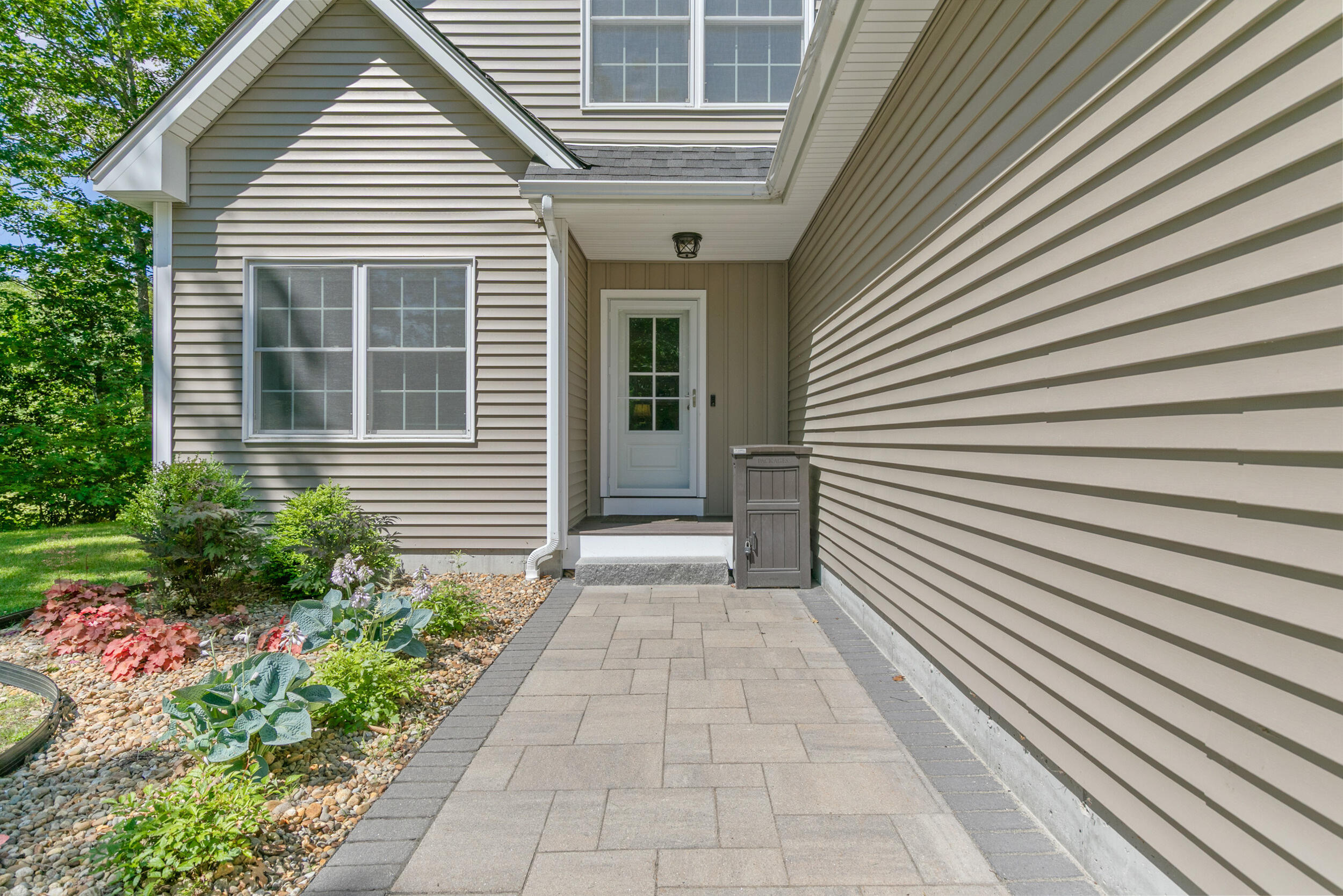 14 Snow Lake Drive