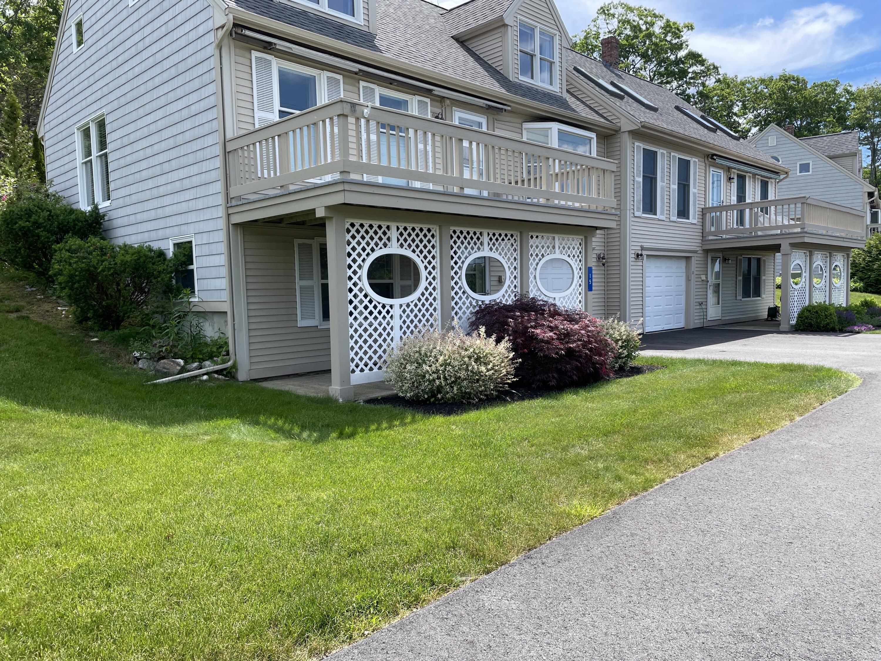 15 Village Court 5