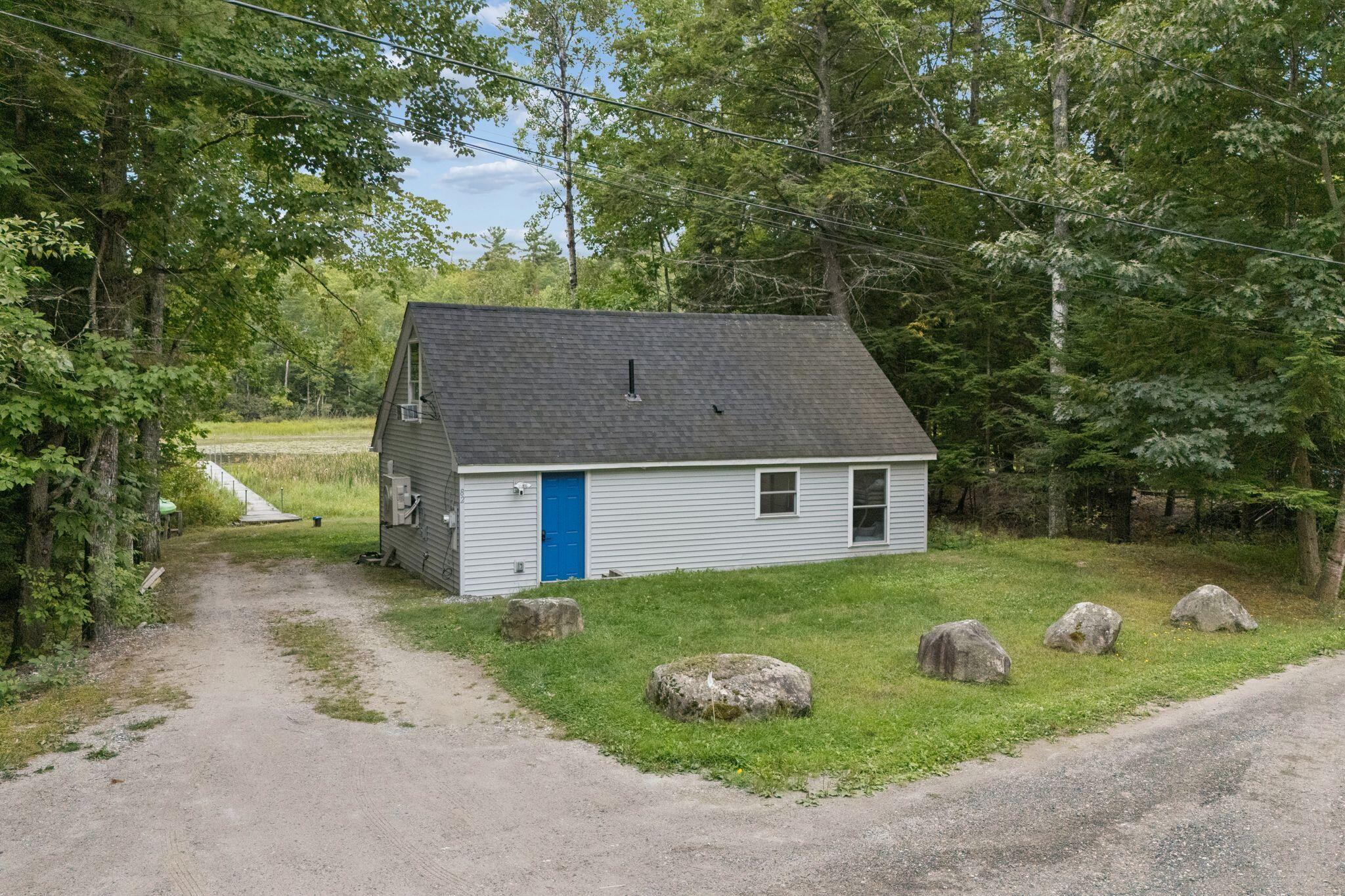 82 Lakeshore Drive