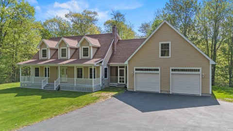 Photo of 43 Payeur Circle, Sanford, ME 04073 (MLS # 1665204)