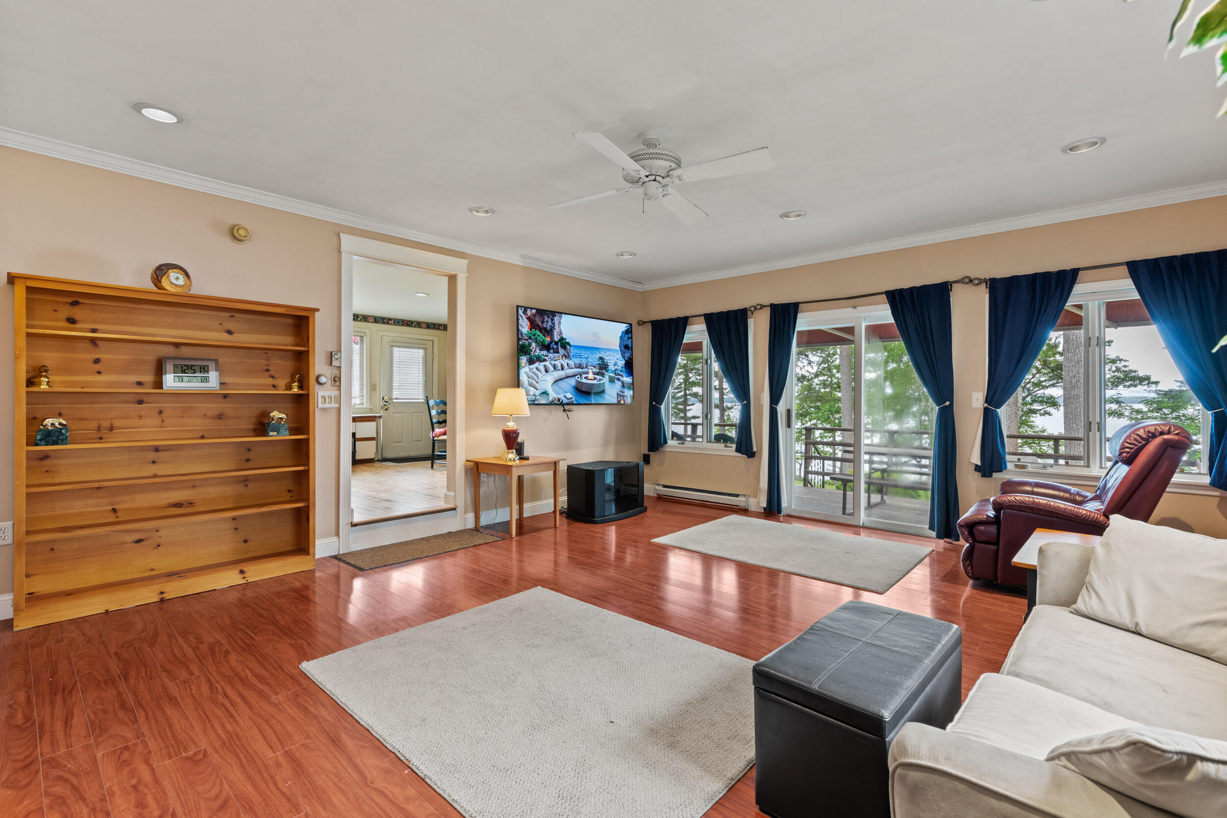 1112 Roosevelt Trail 15