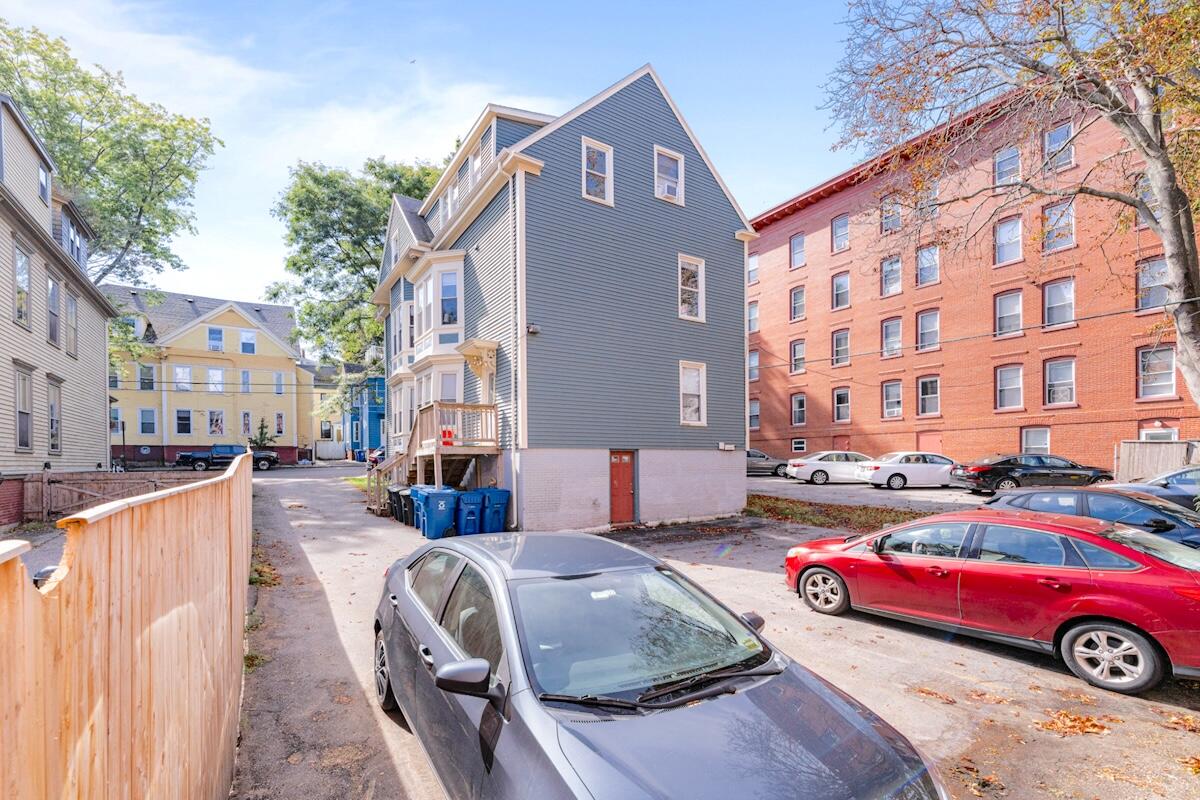 105 Sherman Street