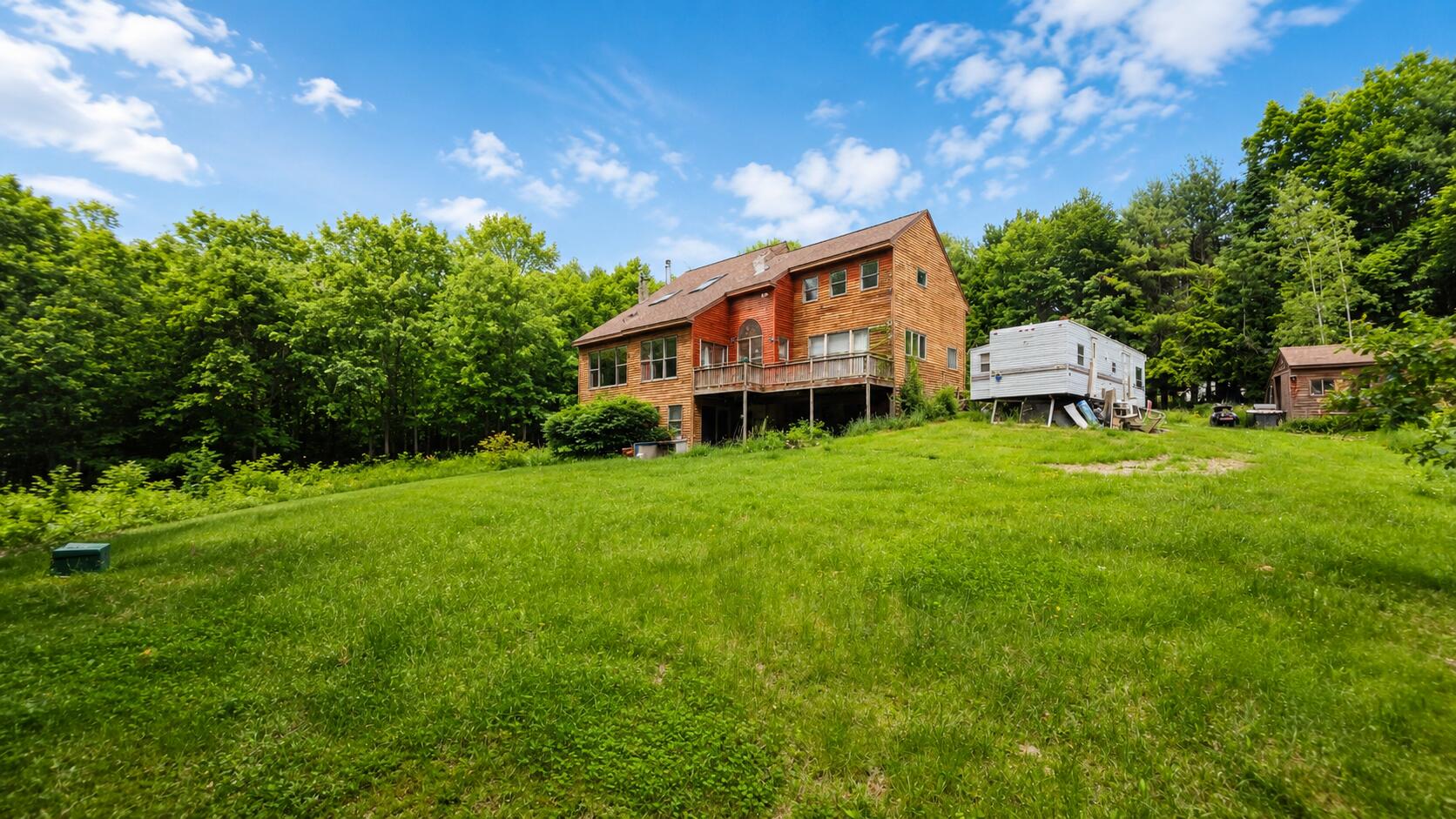 23 Raymond Hill Road