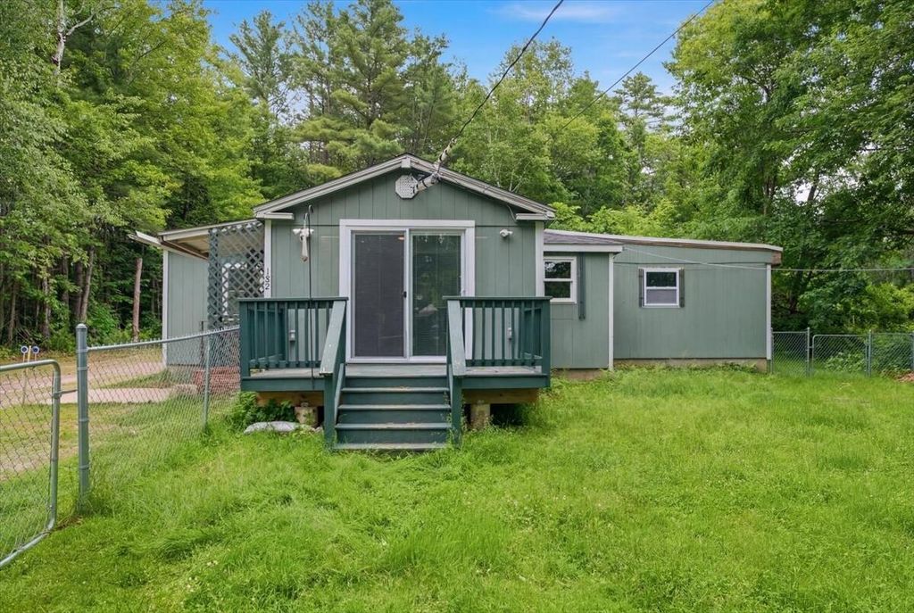 Photo of 182 Manley Road, Auburn, ME 04210 (MLS # 1668481)